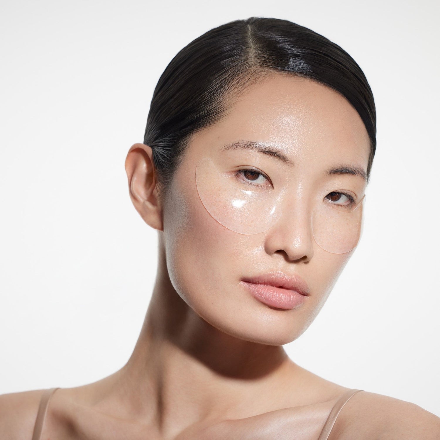 Model image of M-61 Hydraboost Eye Masks variant: 3 Treatments