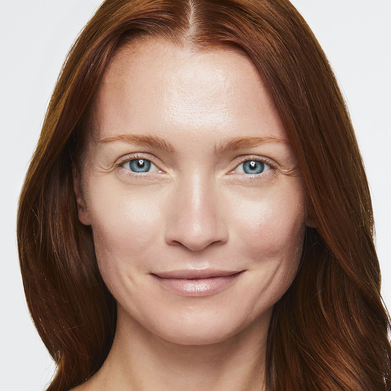 Model image of Trish McEvoy Beauty Booster Soothe and Illuminate Cream variant: 0.5 oz