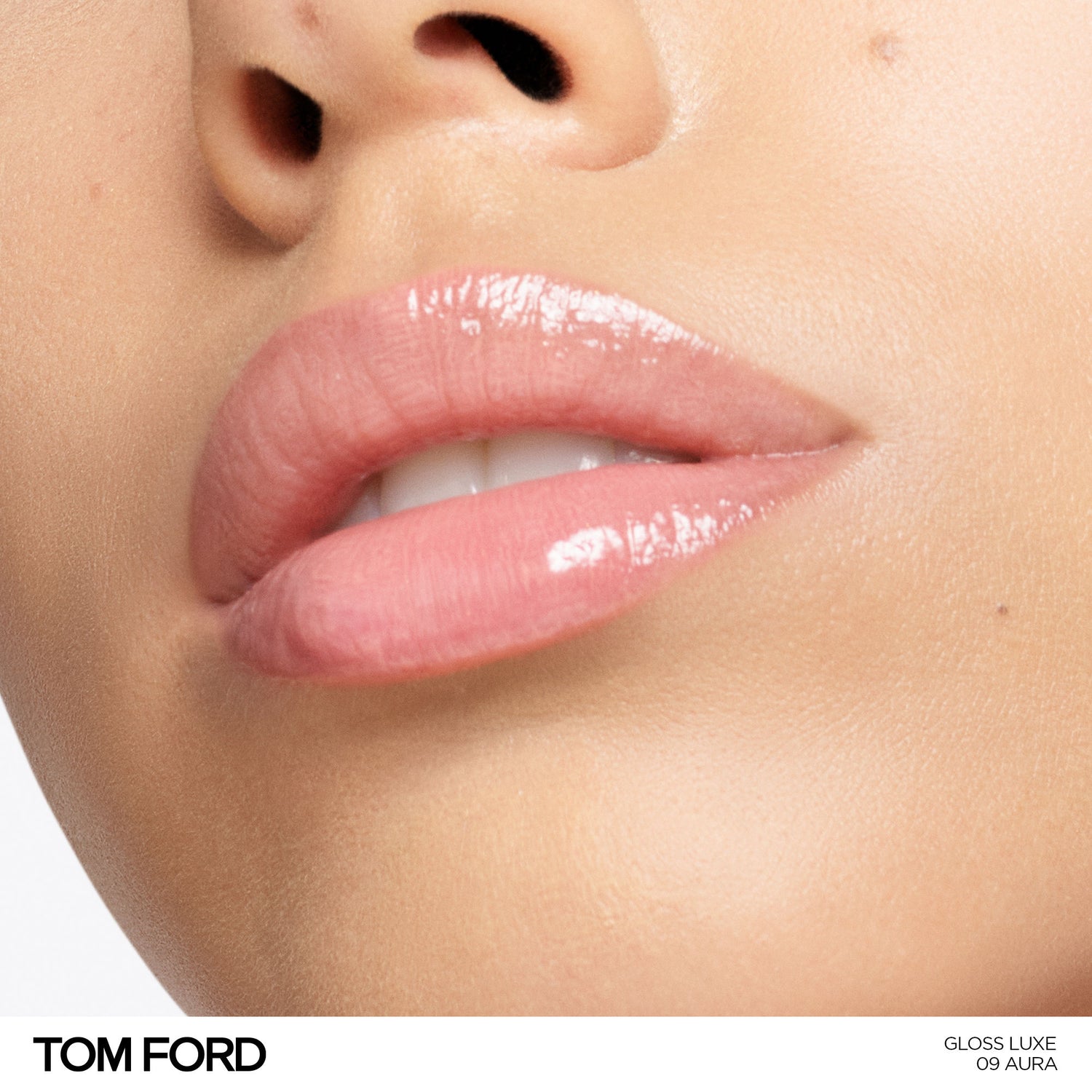 Model image of Tom Ford Gloss Luxe Lip with Hydrating Jojoba Oil variant: 09 Aura
