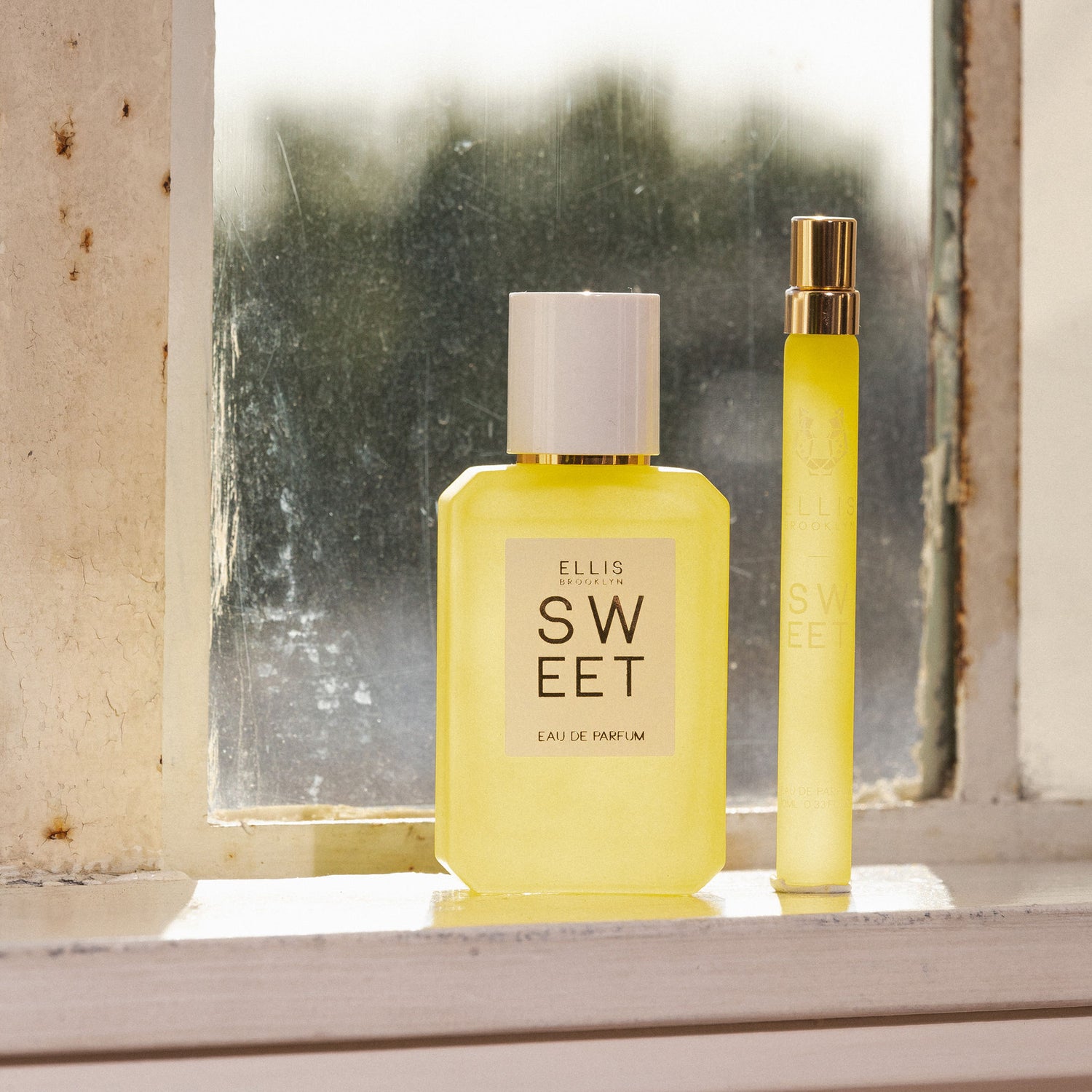 Lifestyle image of Ellis Brooklyn Sweet Eau de Parfum variant: 1.7 fl oz