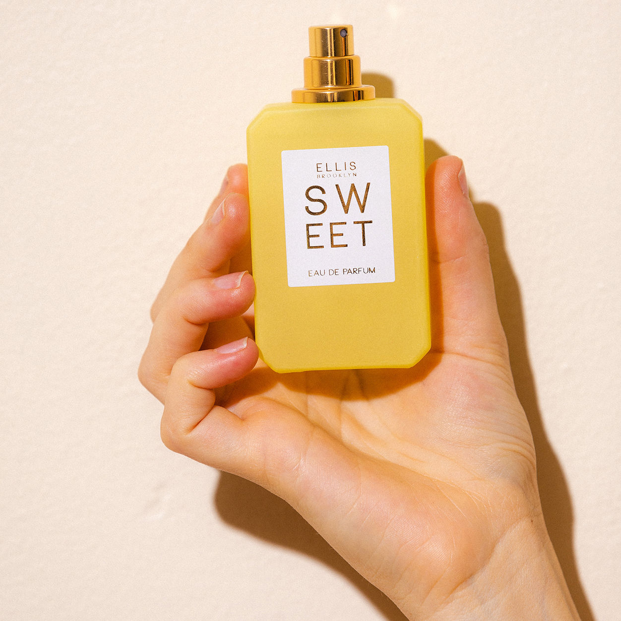 Model image of Ellis Brooklyn Sweet Eau de Parfum variant: 1.7 fl oz