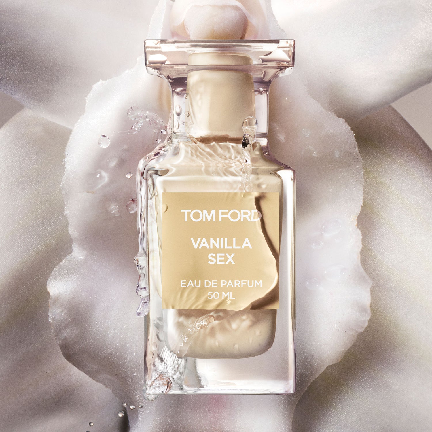 Model image of Tom Ford Vanilla Sex Eau De Parfum variant: 1.7 fl oz