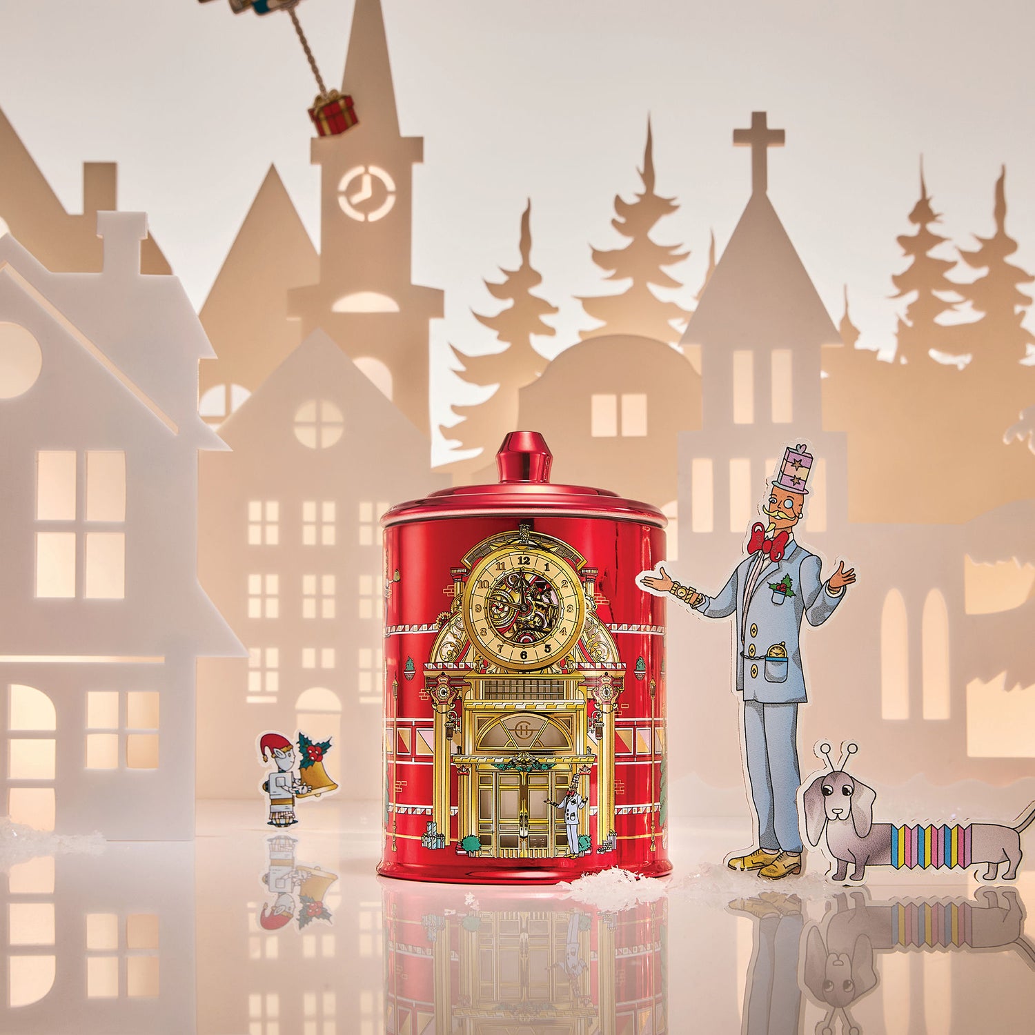 Top-view image of Glasshouse Night Before Christmas Candle variant: 26.8 oz (3-Wick)