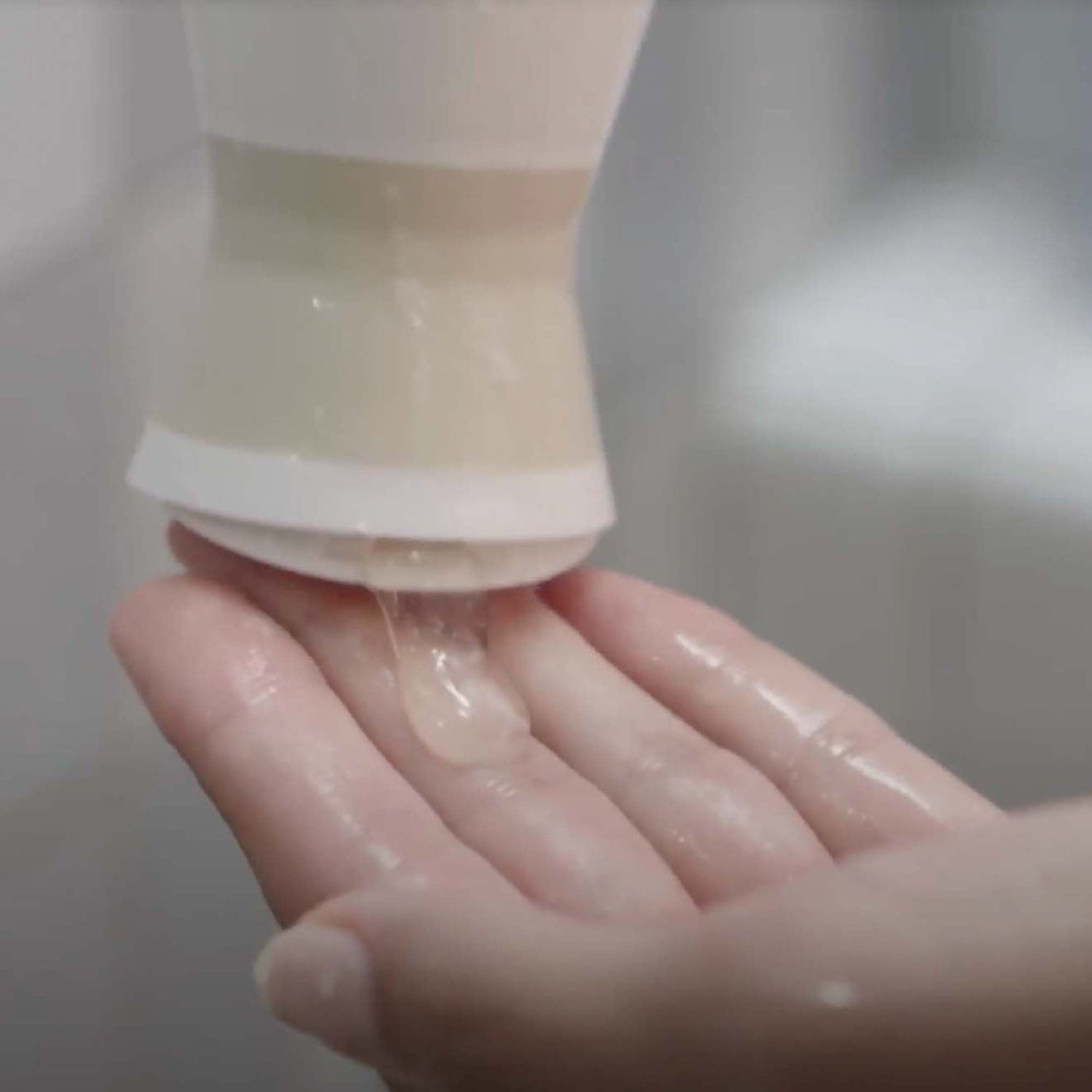 Lifestyle image of Virtue Full Shampoo variant: 2 oz