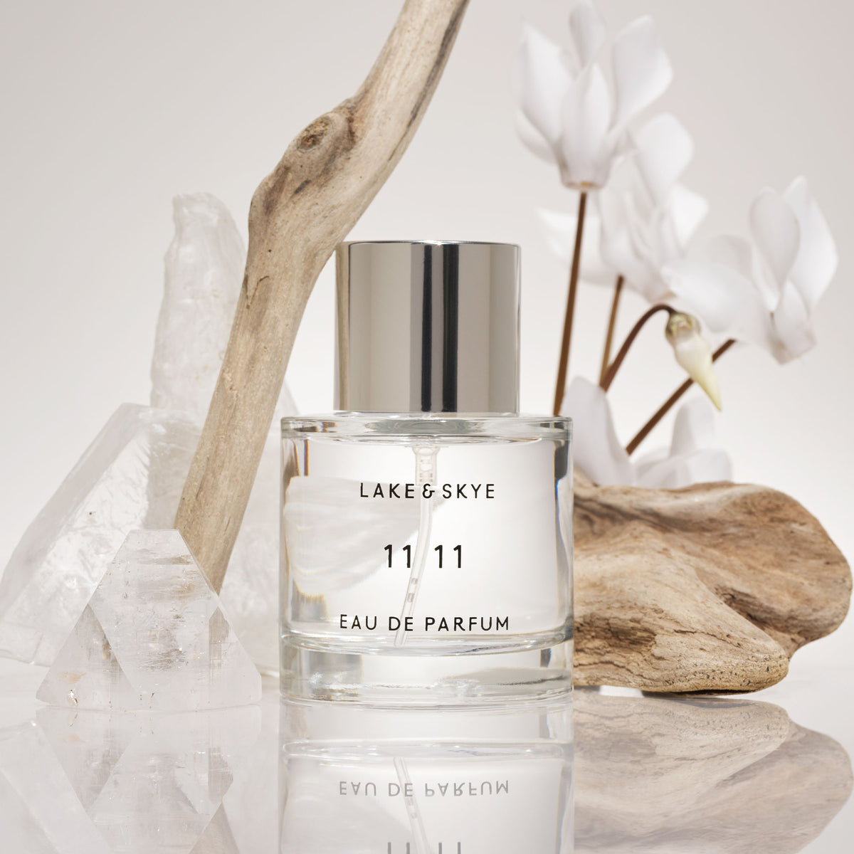 Lifestyle image of variant: 3.4 fl oz