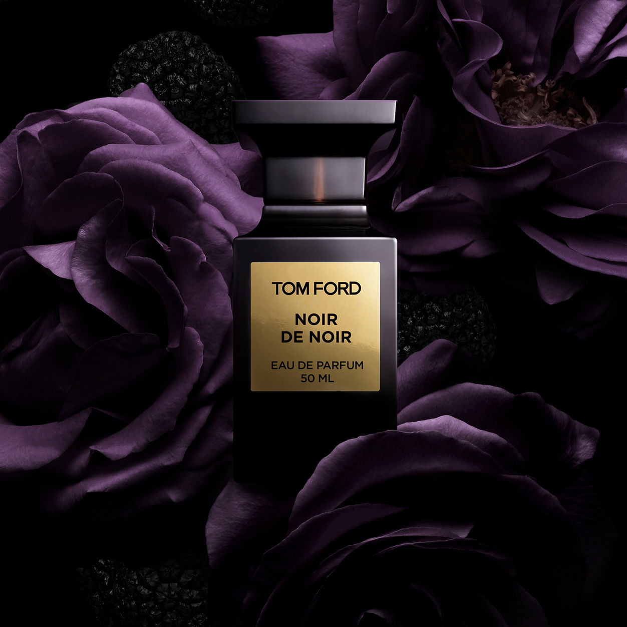 Image of an open Tom Ford Noir De Noir Eau de Parfum Spray variant: 3.4 oz