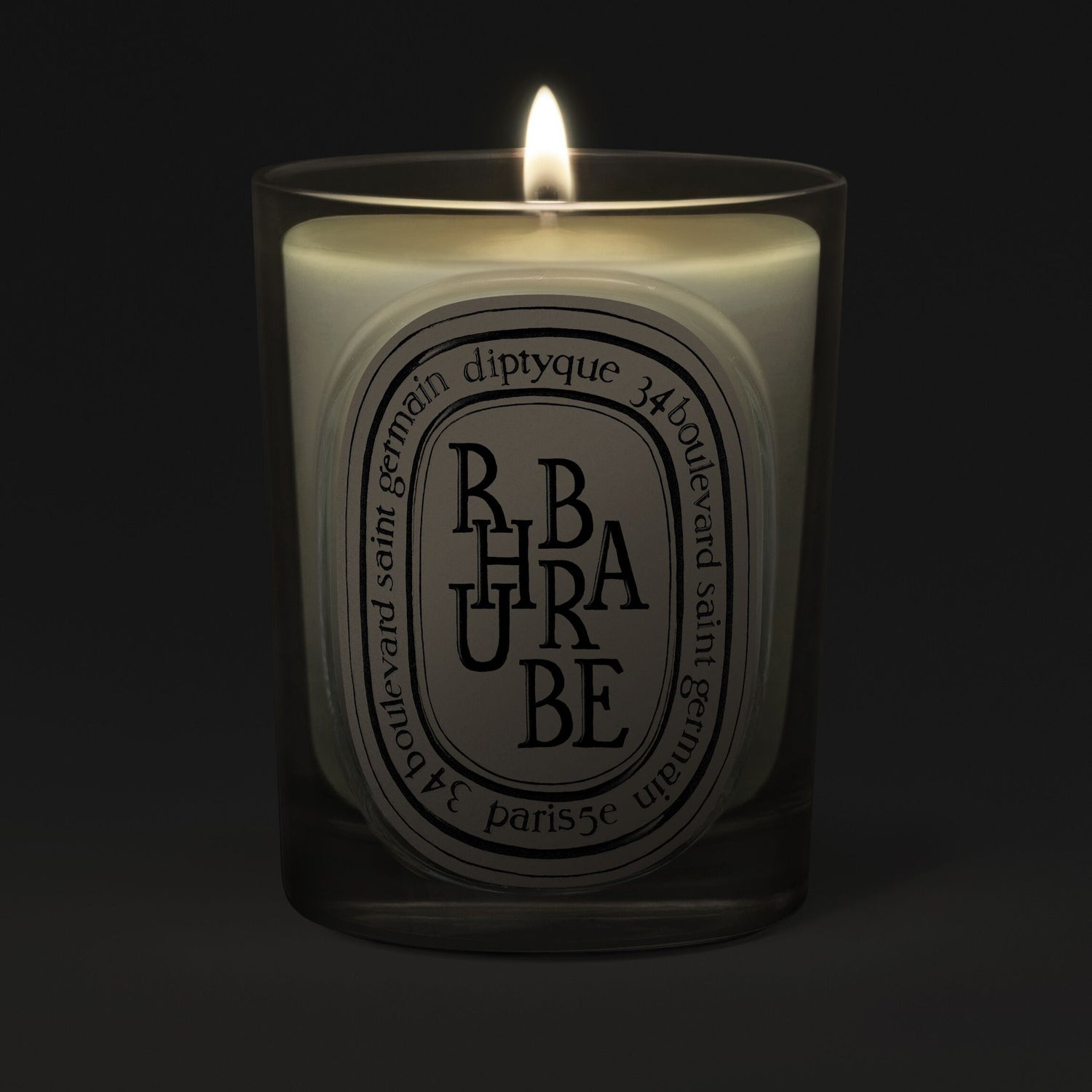 Lifestyle image of variant: 6.7 oz (Classic)