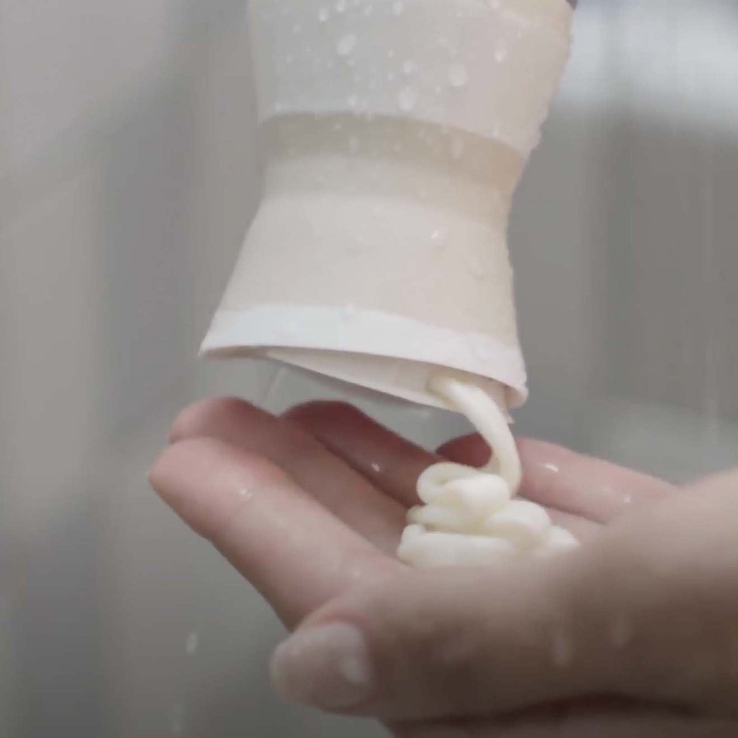 Lifestyle image of Virtue Full Conditioner variant: 6.7 fl oz