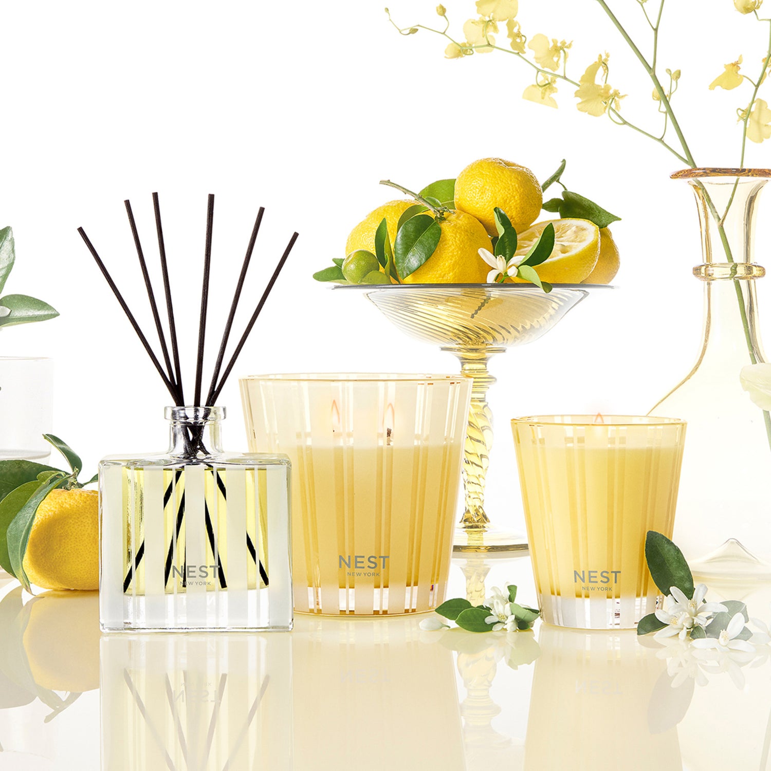 Nest Sunlit Yuzu and Neroli Candle Size variant: 8.1 oz (Classic) lifestyle image 6 .
