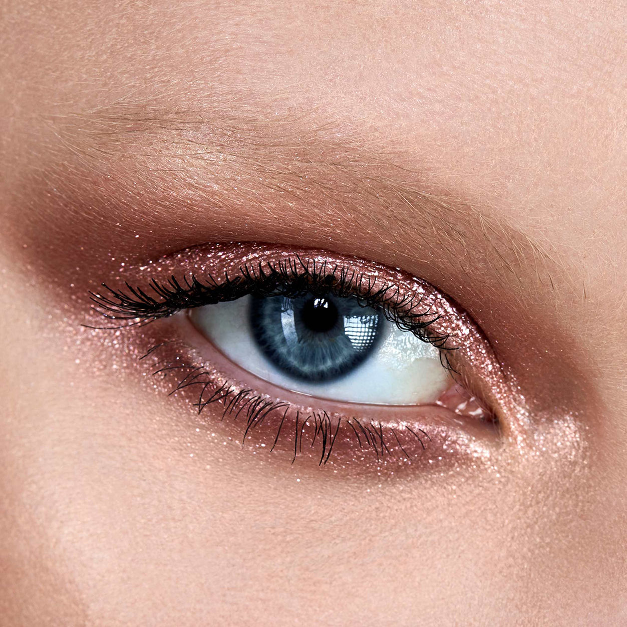 Model image of variant: Aura