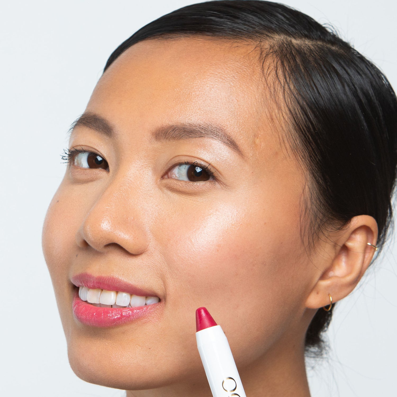 Model image of Ogee Tinted Sculpted Lip Oil variant: Azalea