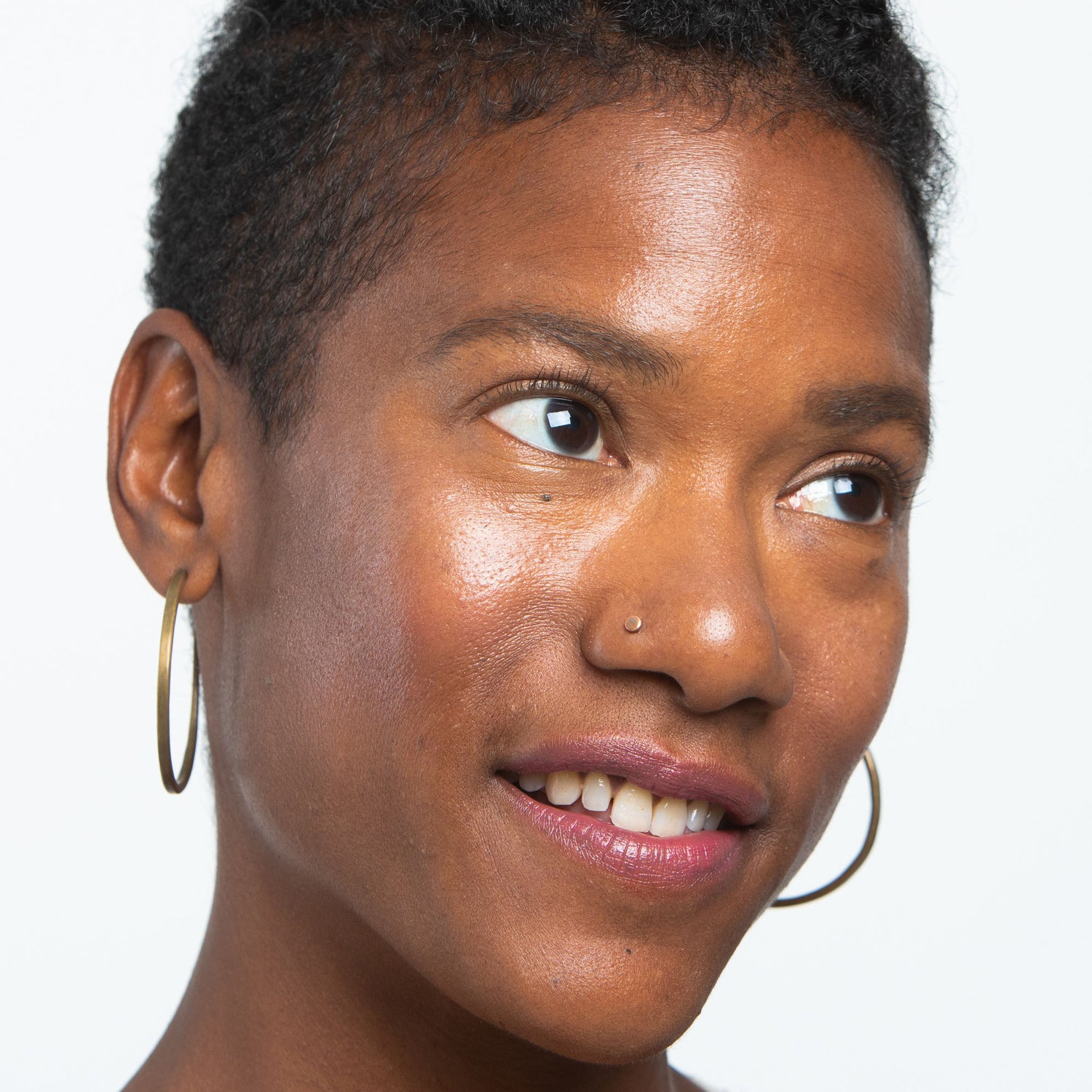 Model image of Ogee Tinted Sculpted Lip Oil variant: Begonia