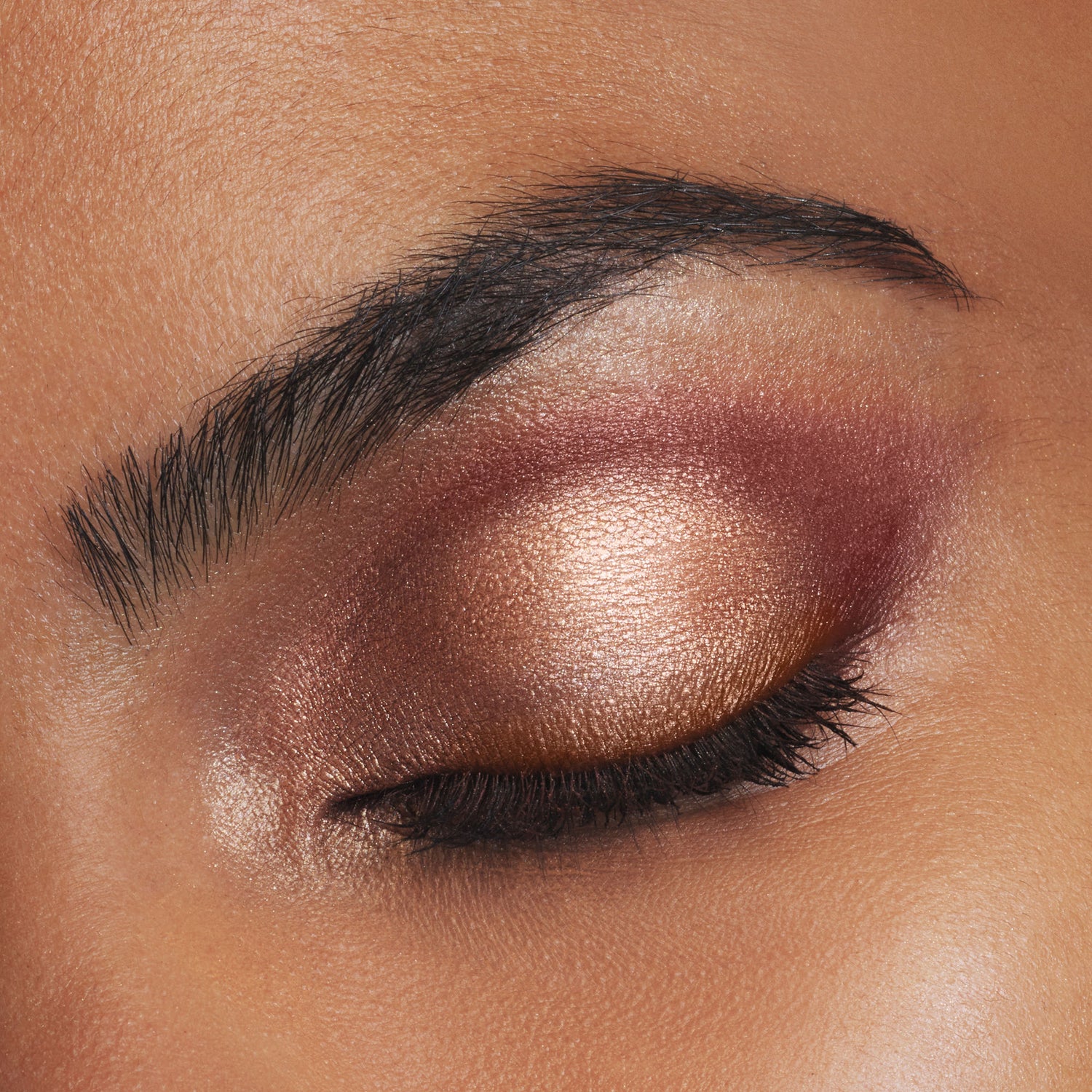 Model image of Tom Ford Eye Color Quad Eyeshadow variant: Bronze Isle