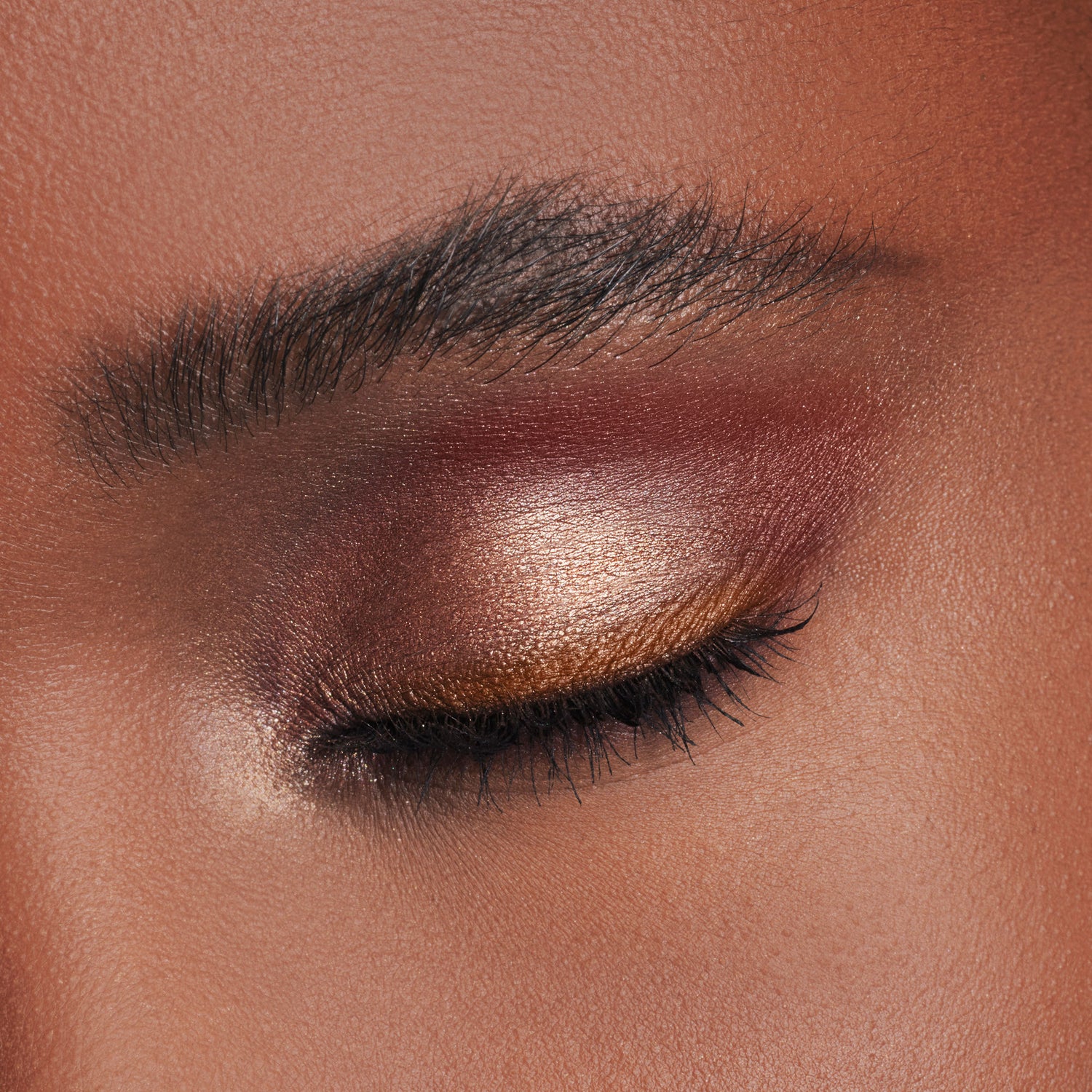 Model image of Tom Ford Eye Color Quad Eyeshadow variant: Bronze Isle