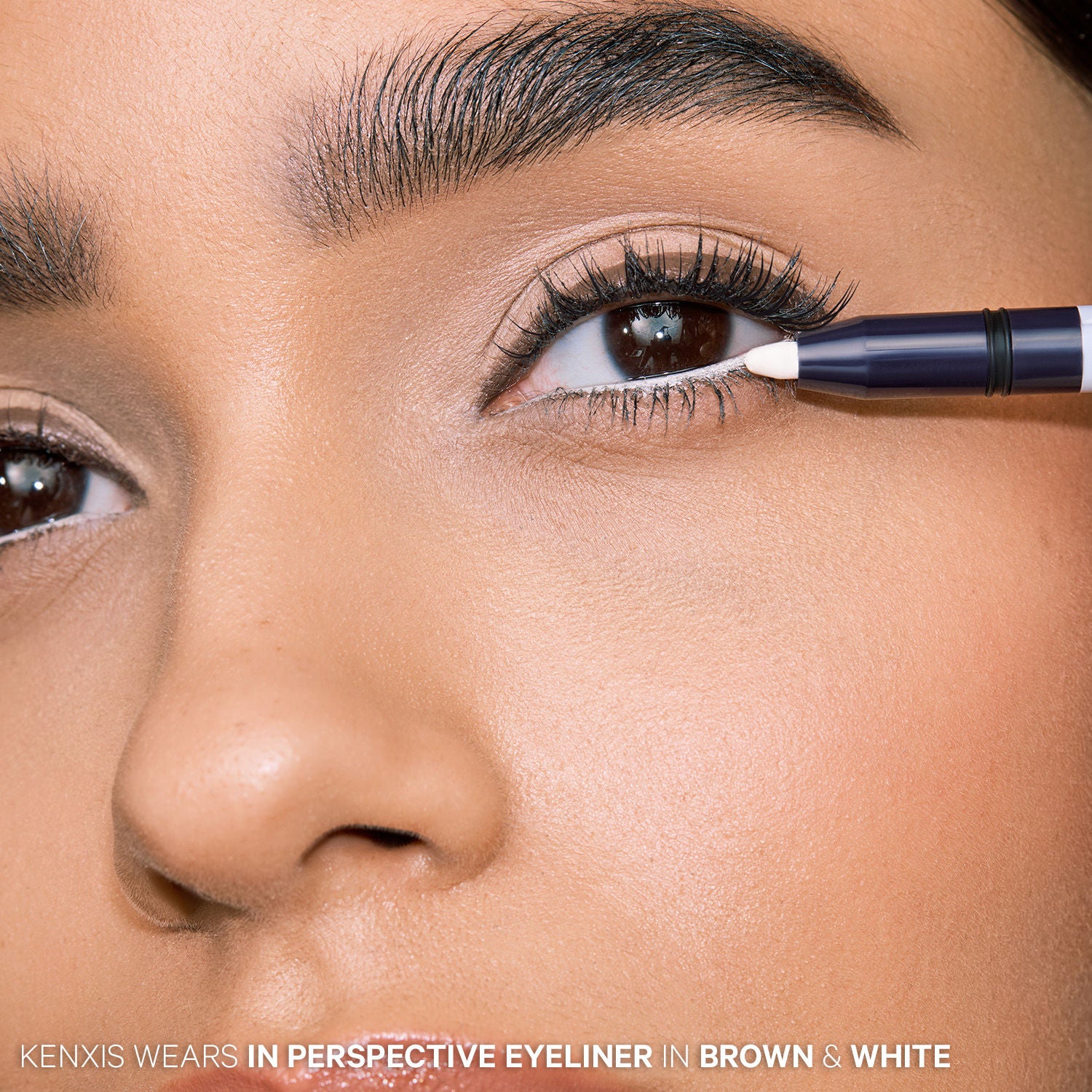 Model image of Kevyn Aucoin In Perspective Eyeliner Pencil variant: Brown