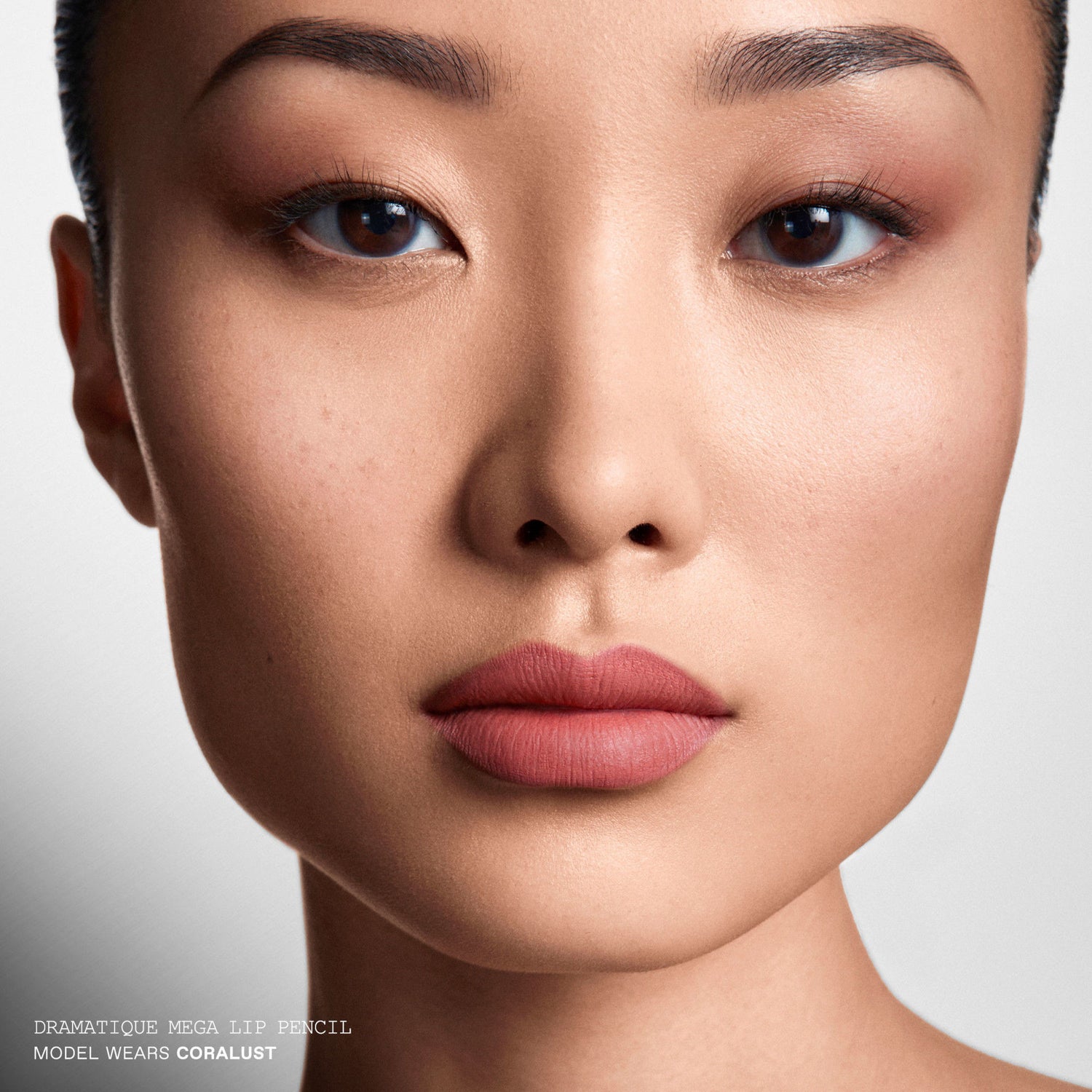 Model image of Pat McGrath Labs Dramatique Mega Lip Pencil variant: Coralust