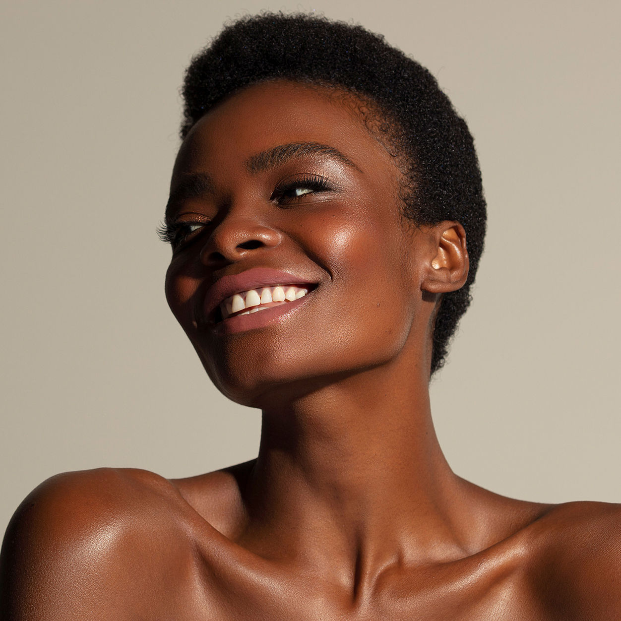 Model image of Valde Ritual Lipstick Refill variant: Curiosity