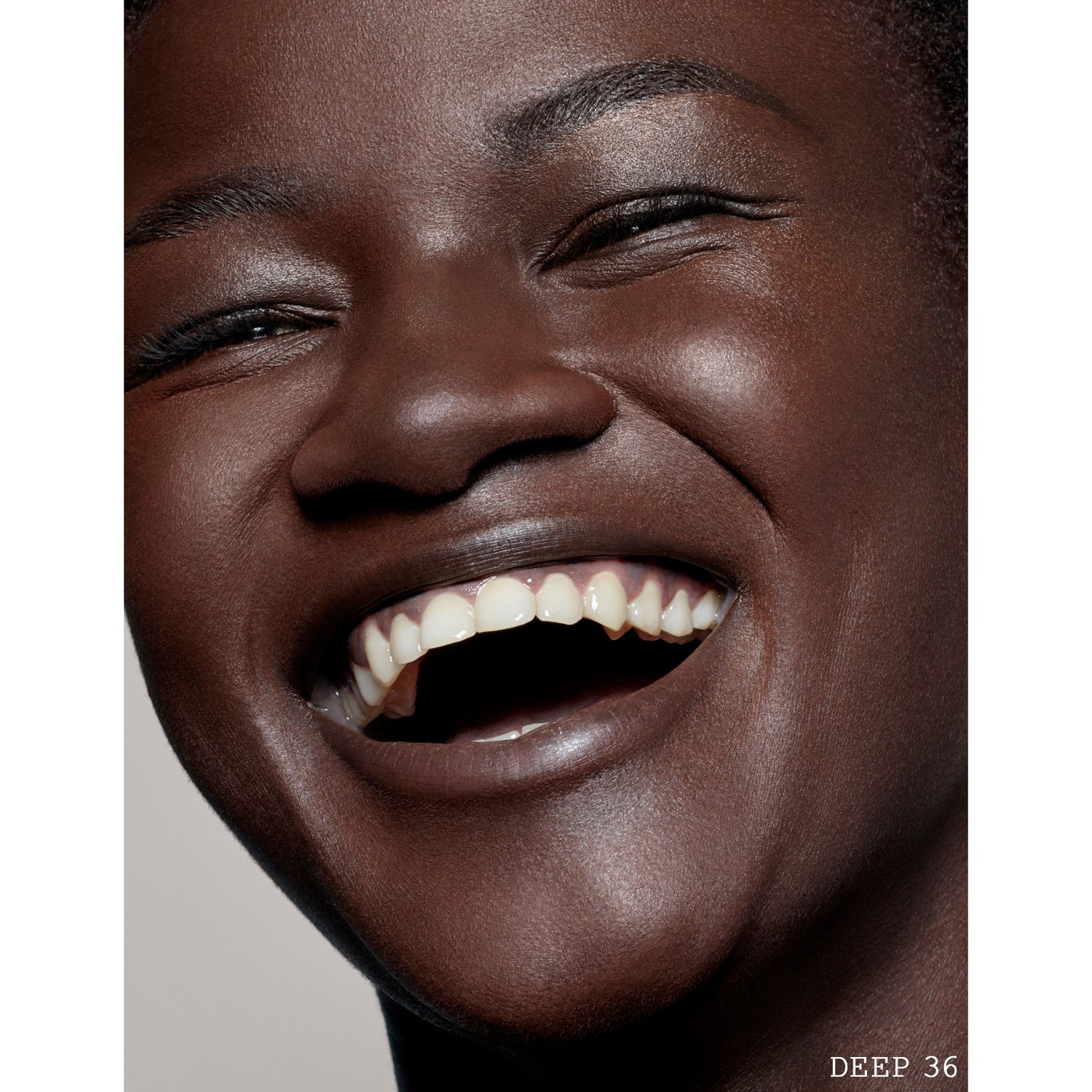Model image of Pat McGrath Labs Skin Fetish Sublime Perfection Foundation variant: D36