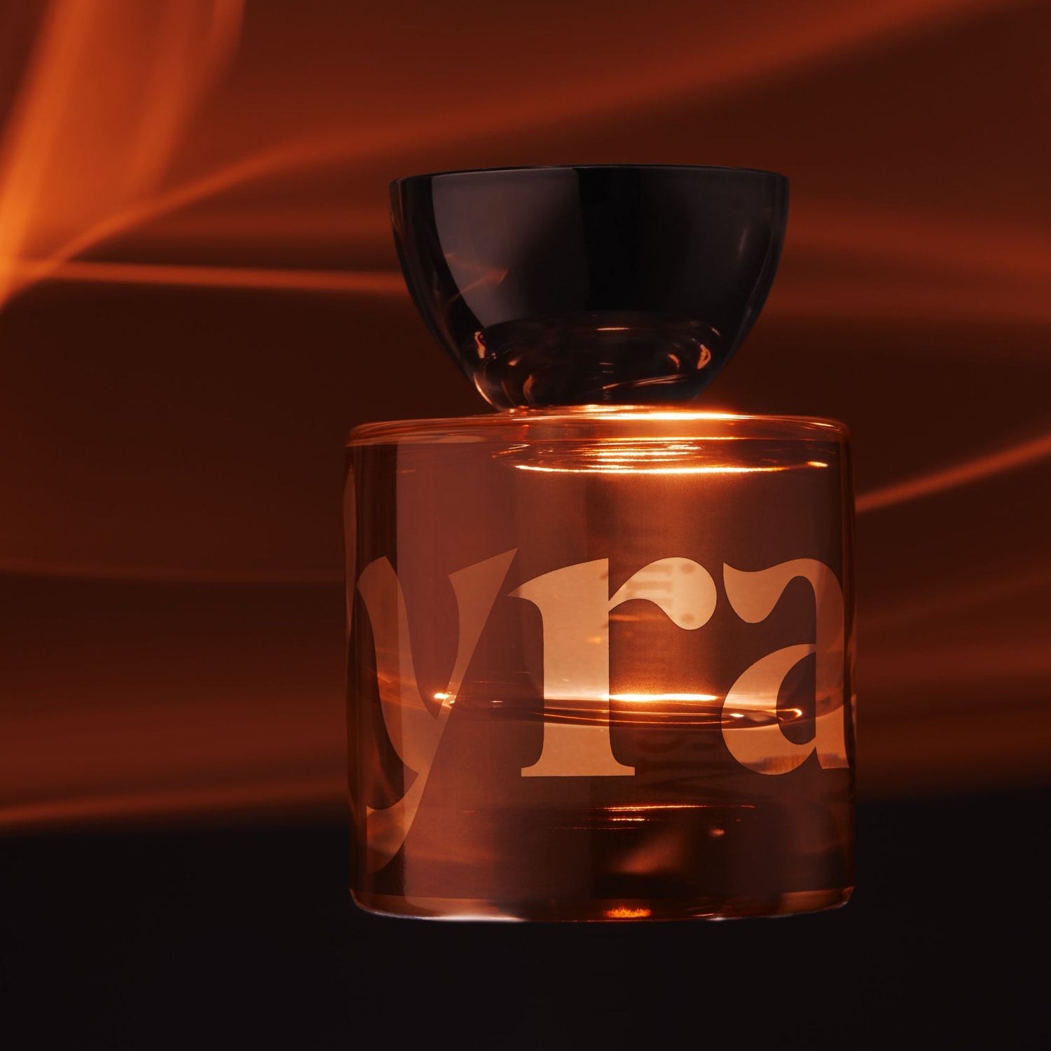 Lifestyle image of Vyrao Mamajuju Eau De Parfum variant: 1.69 fl oz