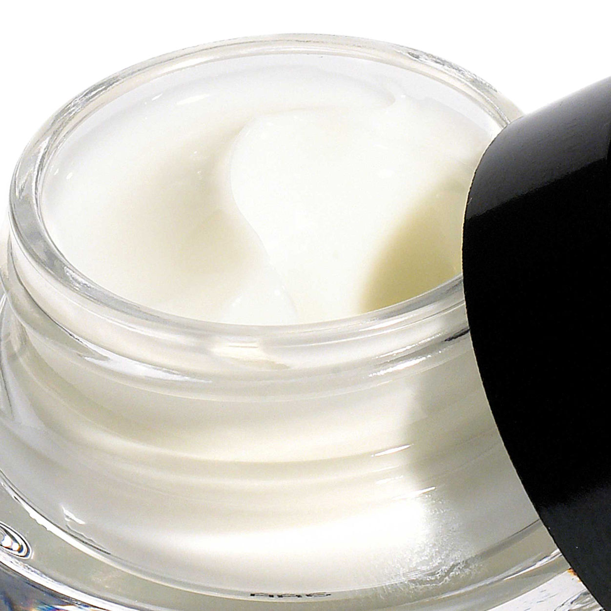 Image of an open Bobbi Brown Hydrating Eye Cream variant: Default Title