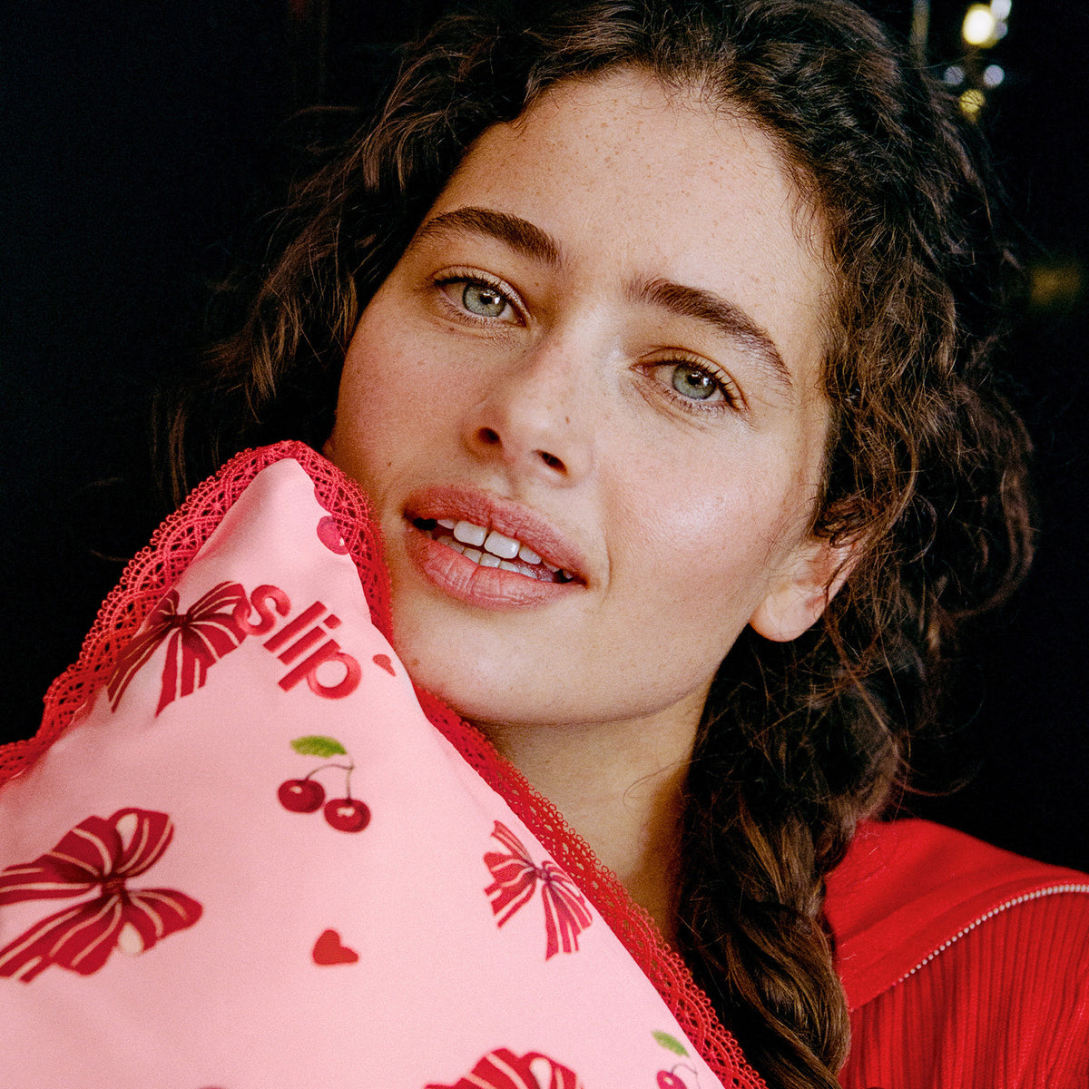 Top-view image of variant: Emmie