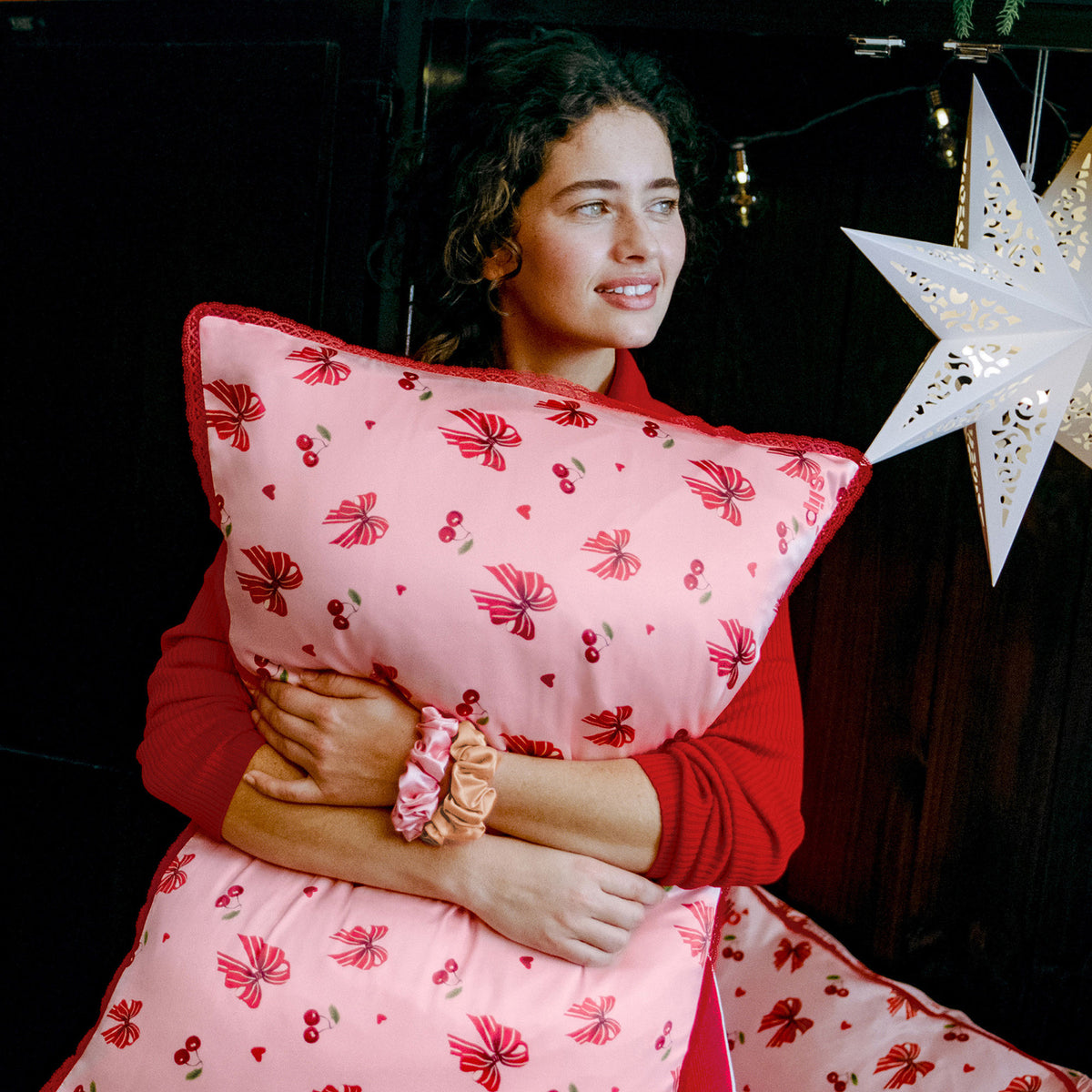 Top-view image of variant: Emmie