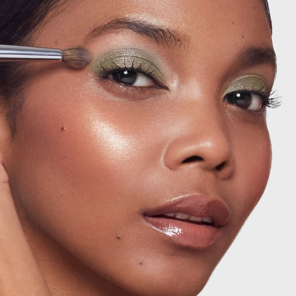 Model image of Trish McEvoy Starry Eyeshadow Refill variant: Envy