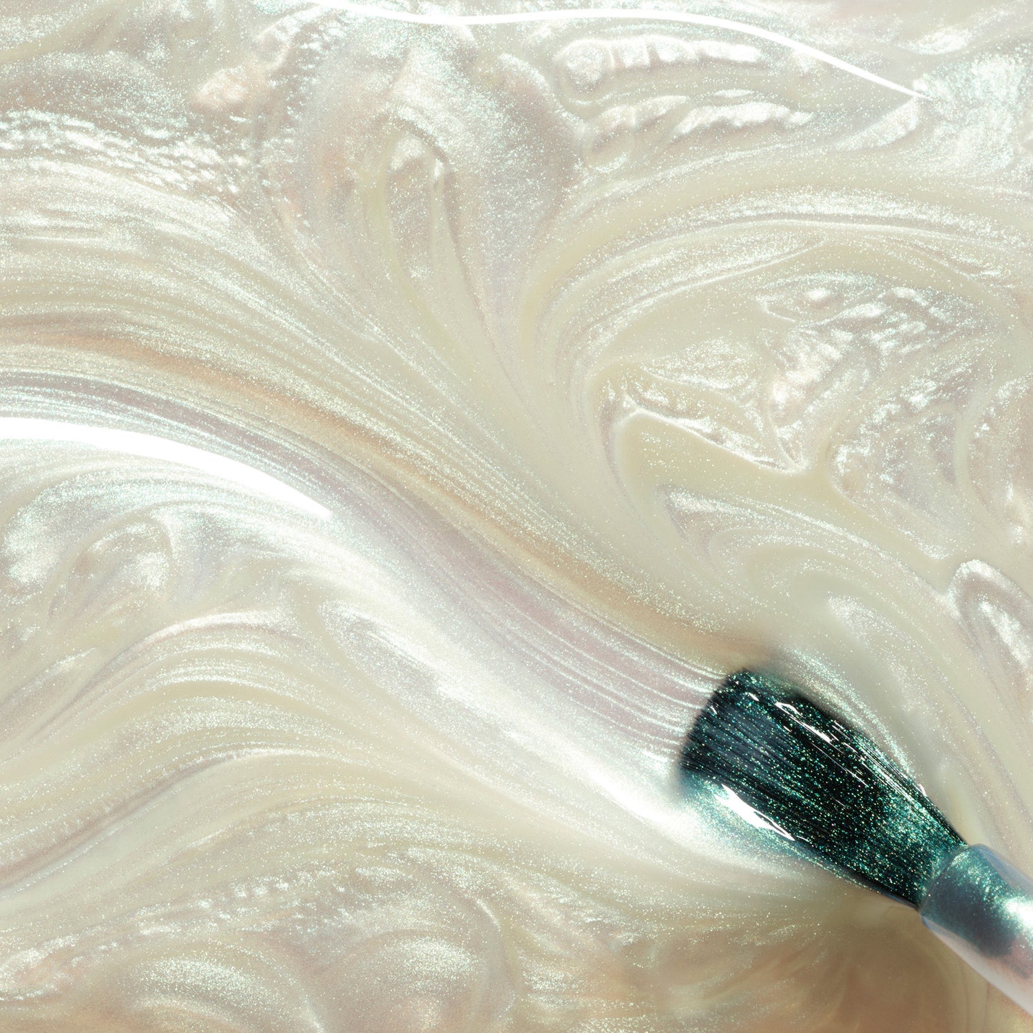 Swatch image of Manucurist Green Flash LED Gel Polish variant: Fairy