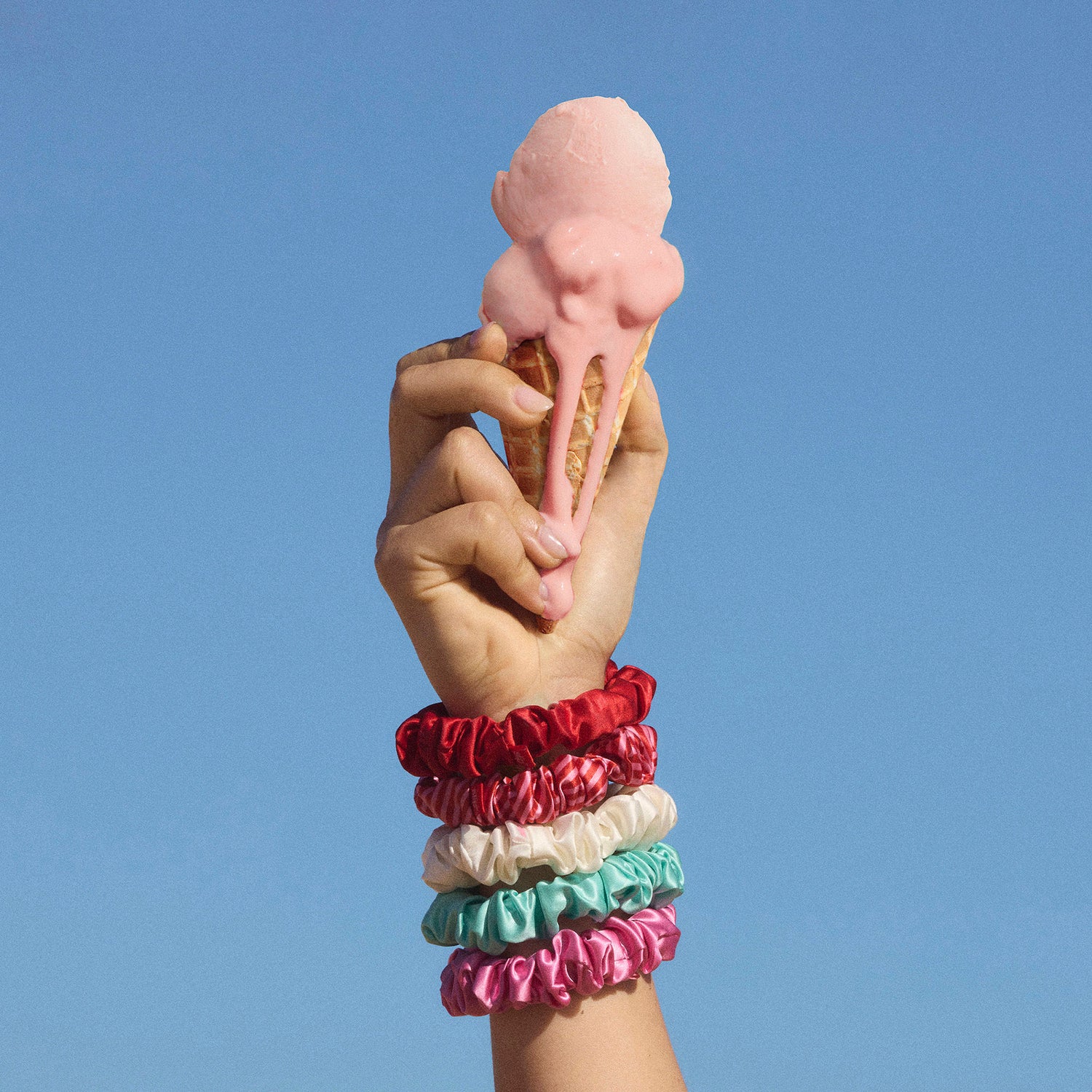 Model image of Slip Pure Silk Midi Scrunchies variant: Gelati (Limited Edition)