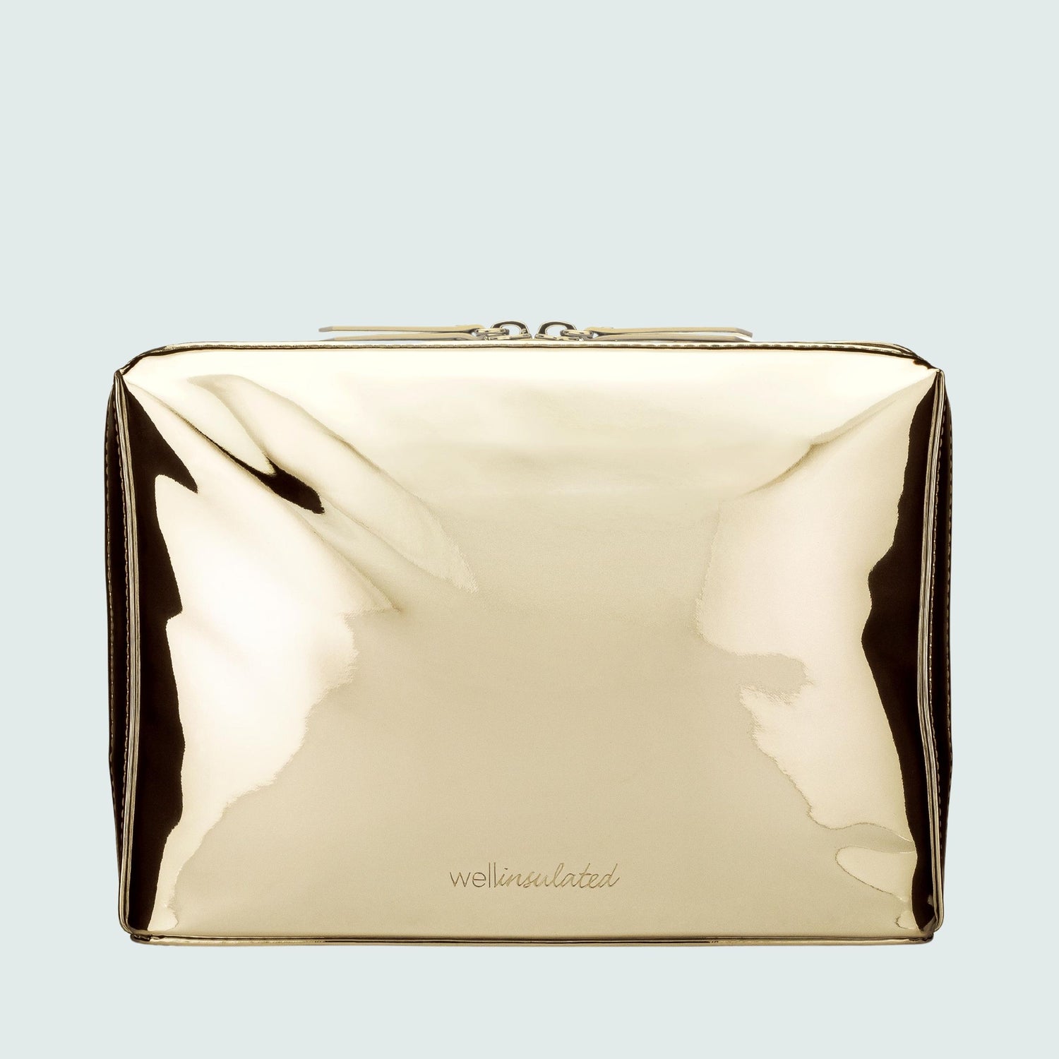 Lifestyle image of Wellinsulated Gold variant: Gold