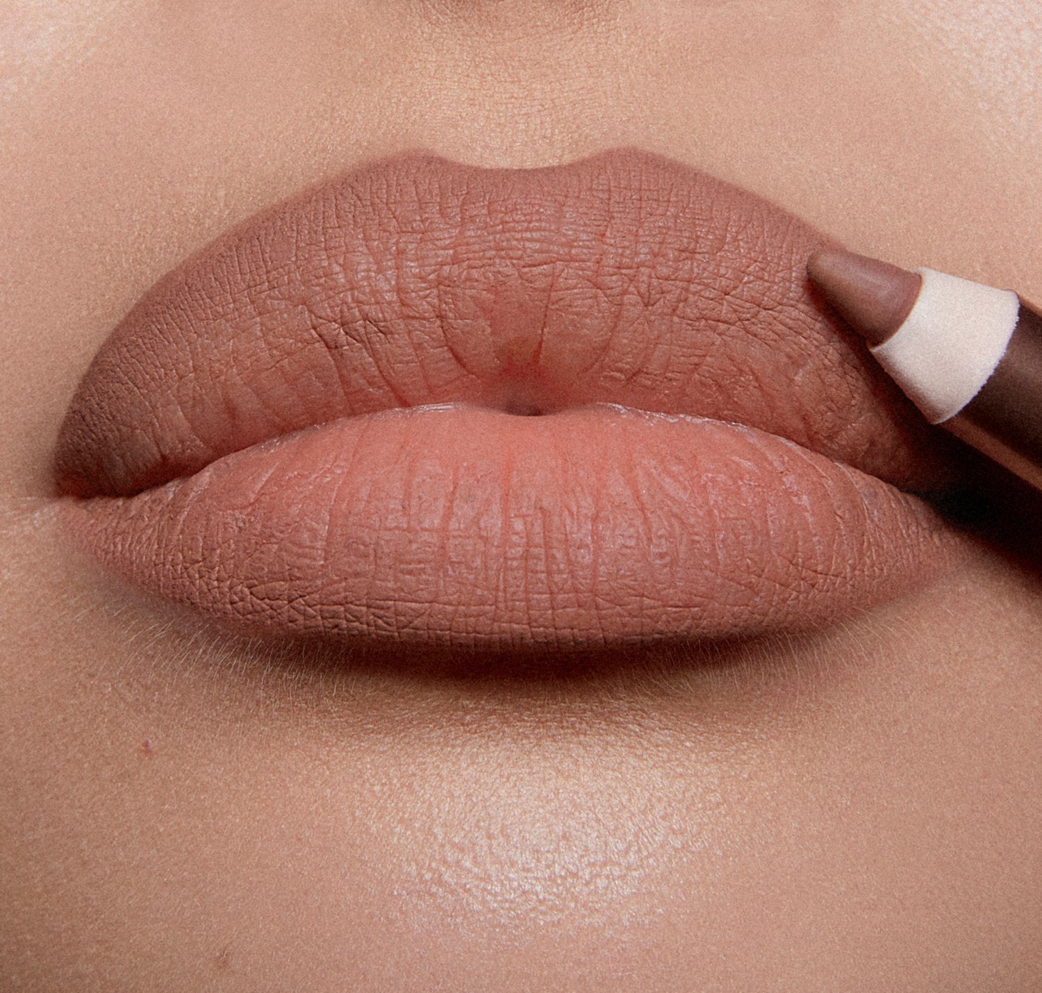 Model image of Charlotte Tilbury Lip Cheat variant: Iconic Nude