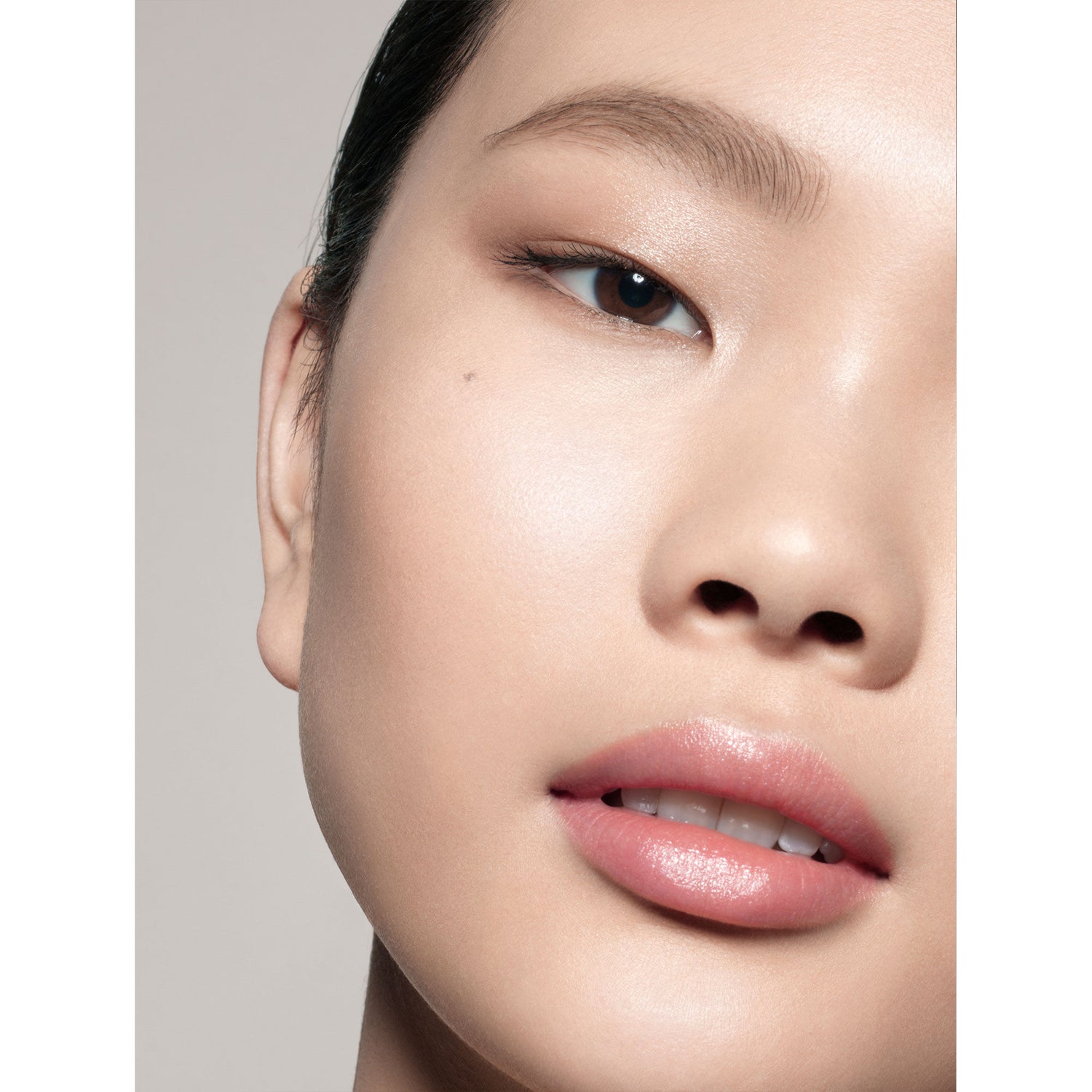 Model image of Pat McGrath Labs Sublime Perfection Full Coverage Concealer variant: L4