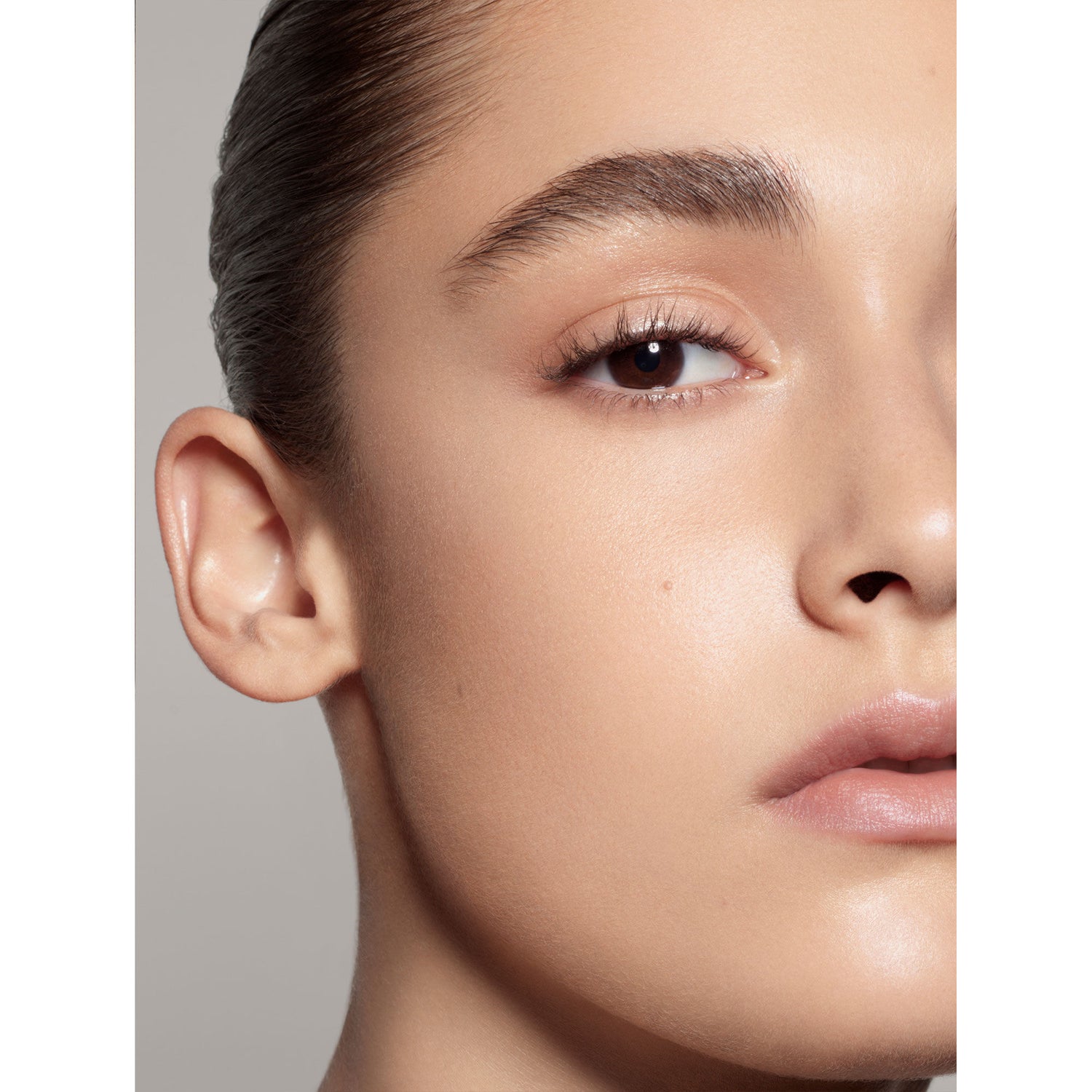 Model image of Pat McGrath Labs Sublime Perfection Full Coverage Concealer variant: LM11