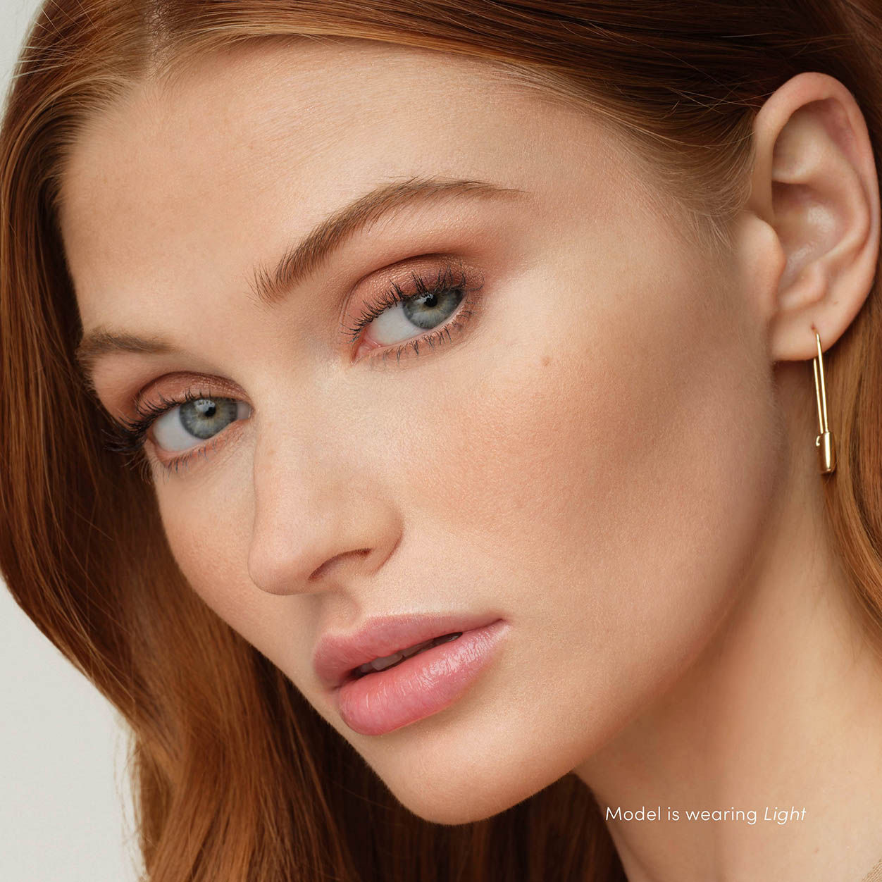 Model image of Jane Iredale PureBronze Matte Bronzer Refill variant: Light