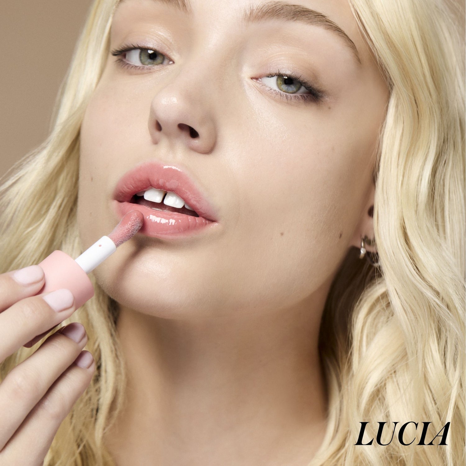 Model image of RMS Beauty Legendary Lip Oil variant: Lucia