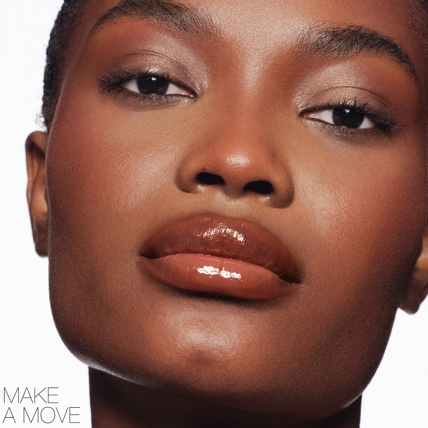Model image of Nars Afterglow Lip Shine variant: Make a Move