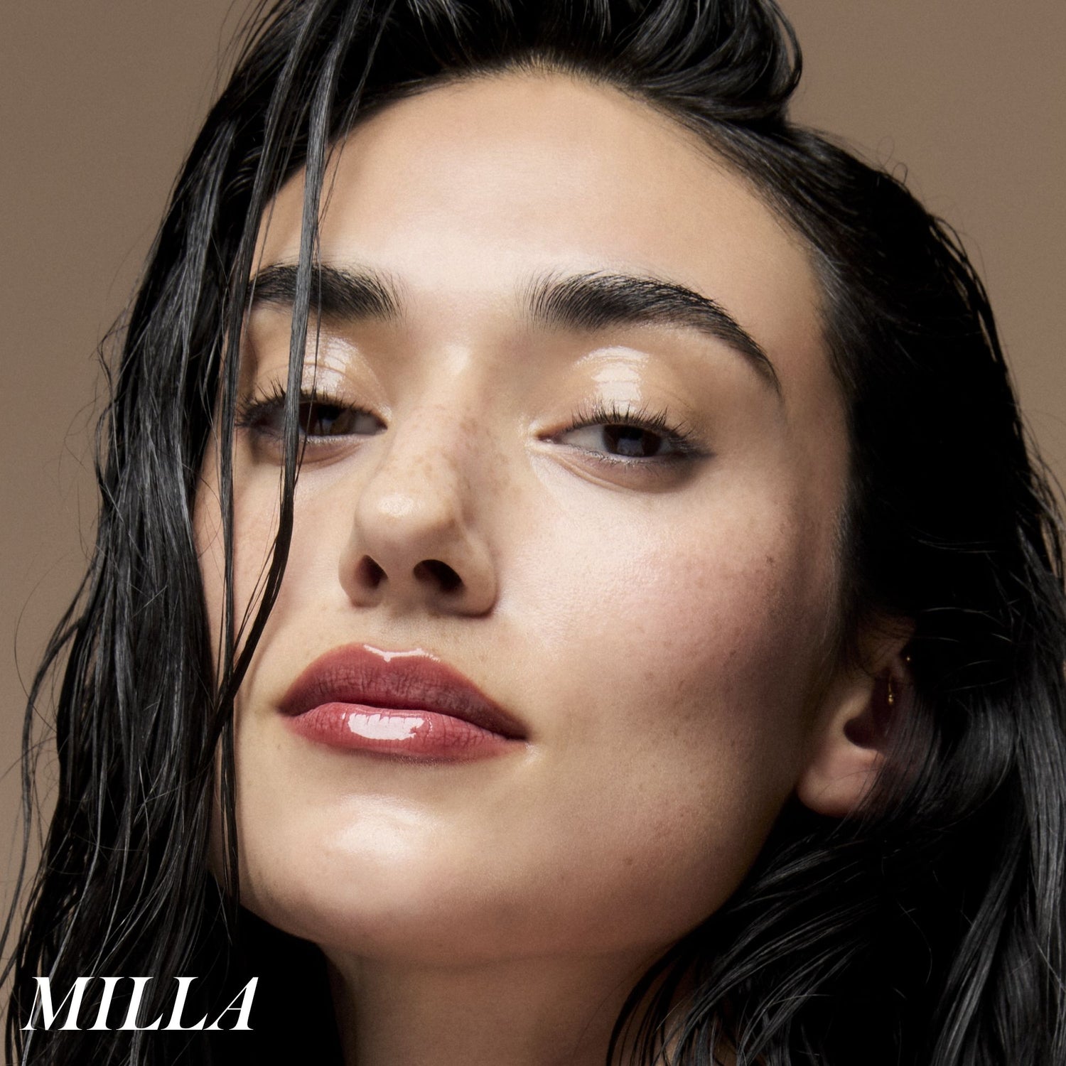 Model image of RMS Beauty Legendary Lip Oil variant: Milla