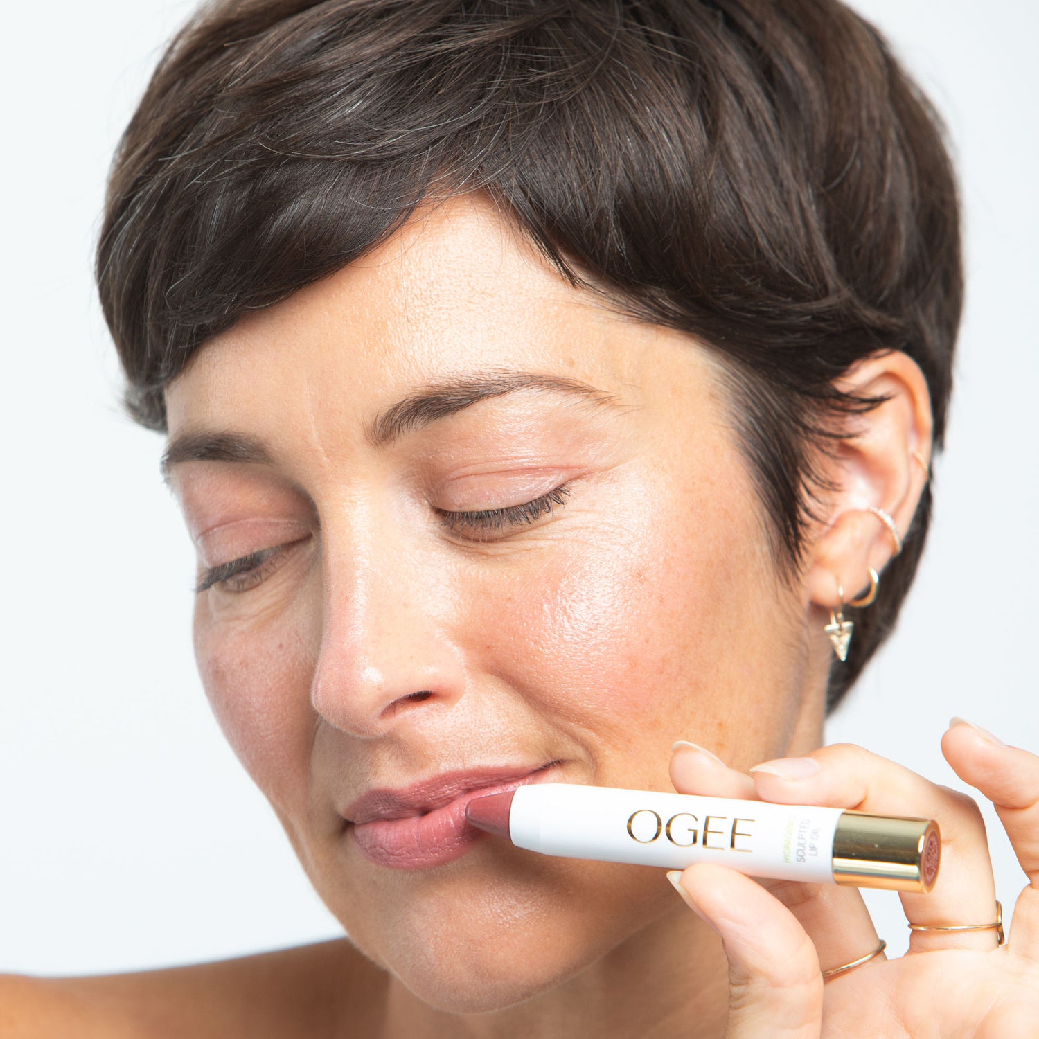 Model image of Ogee Tinted Sculpted Lip Oil variant: Nolana