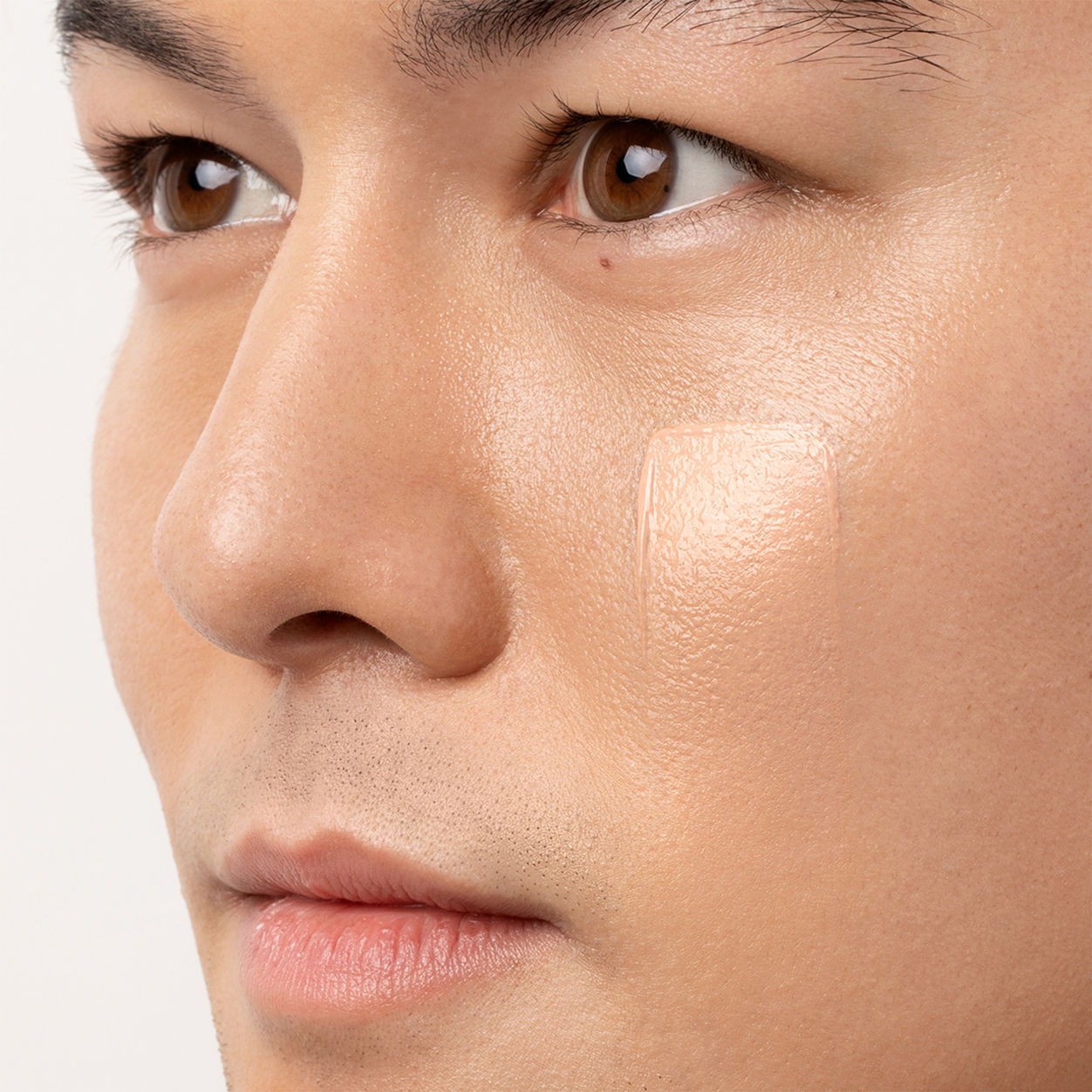 Model image of Chantecaille Just Skin Tinted Moisturizer Sunscreen Broad Spectrum SPF 15 variant: Nude
