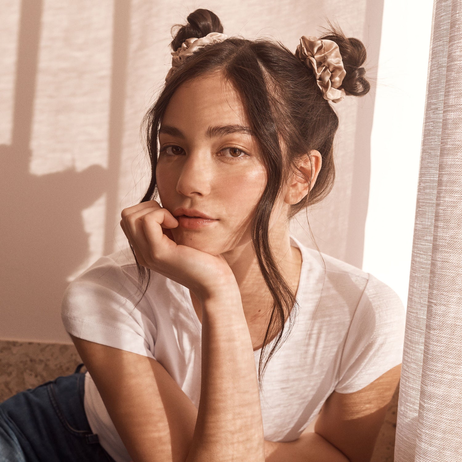 Model image of Slip Large Scrunchies variant: Original Mix