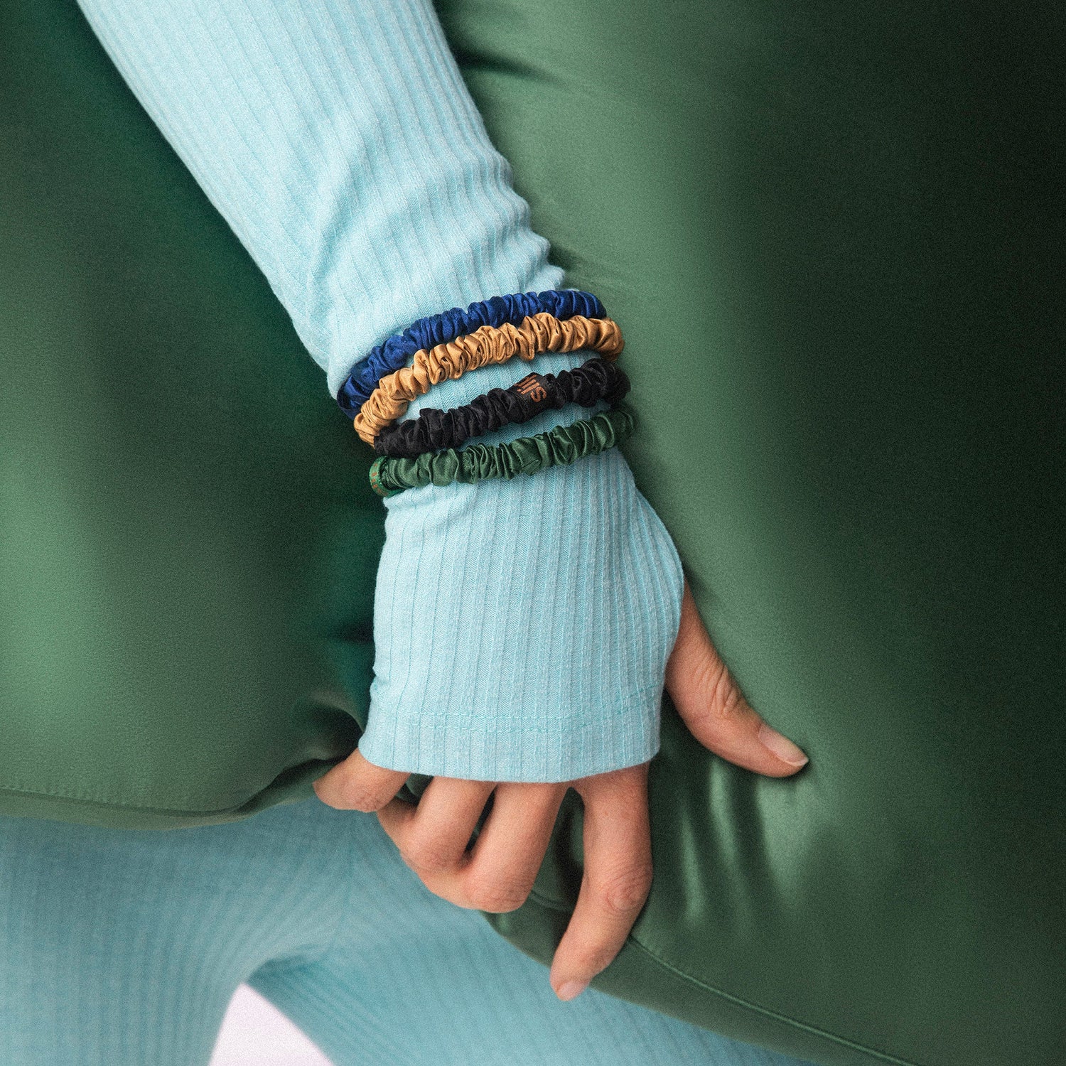 Model image of variant: Paige