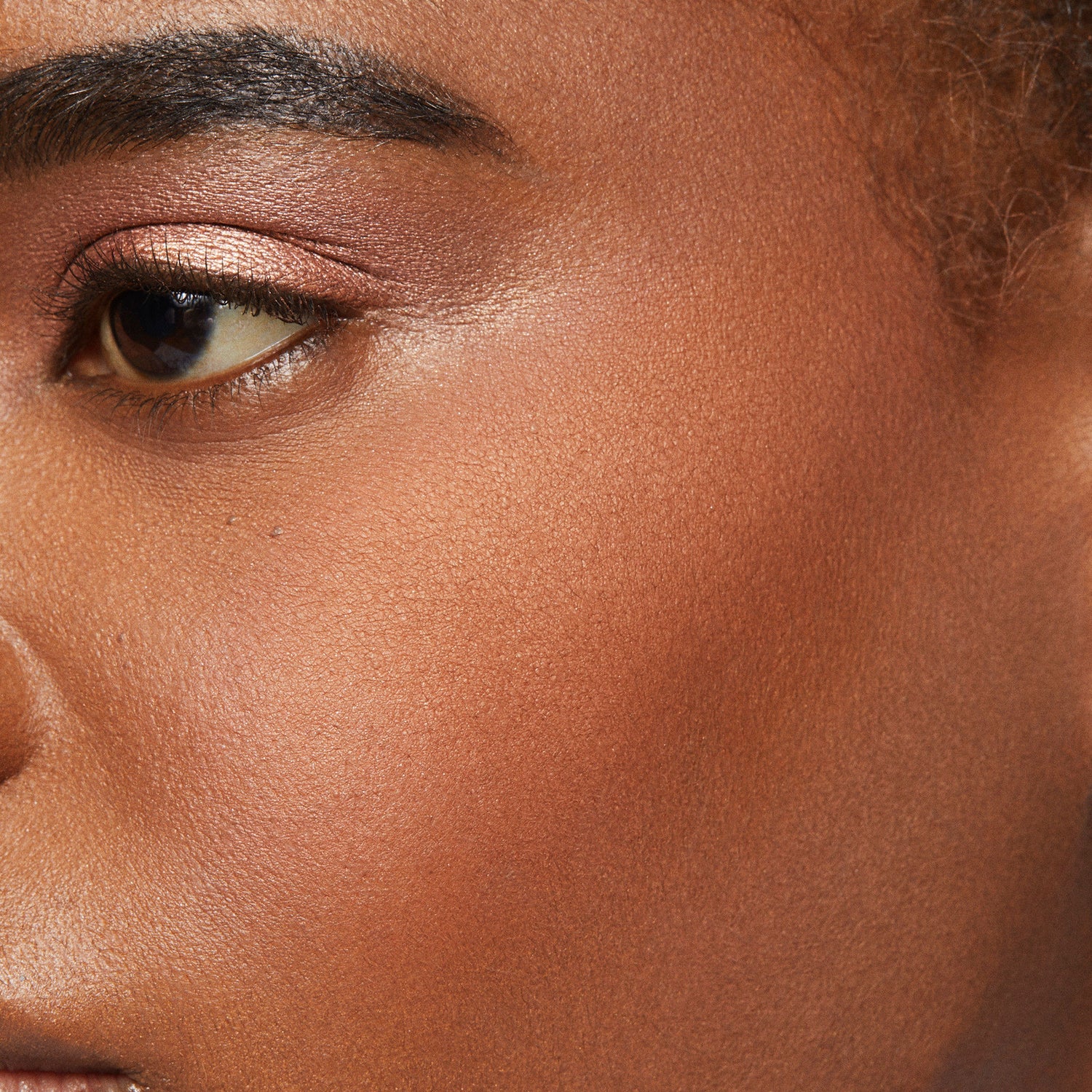 Model image of Laura Mercier Blush Colour Infusion variant: Peach