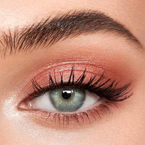 Model image of Charlotte Tilbury Pillow Talk variant: Pillow Talk