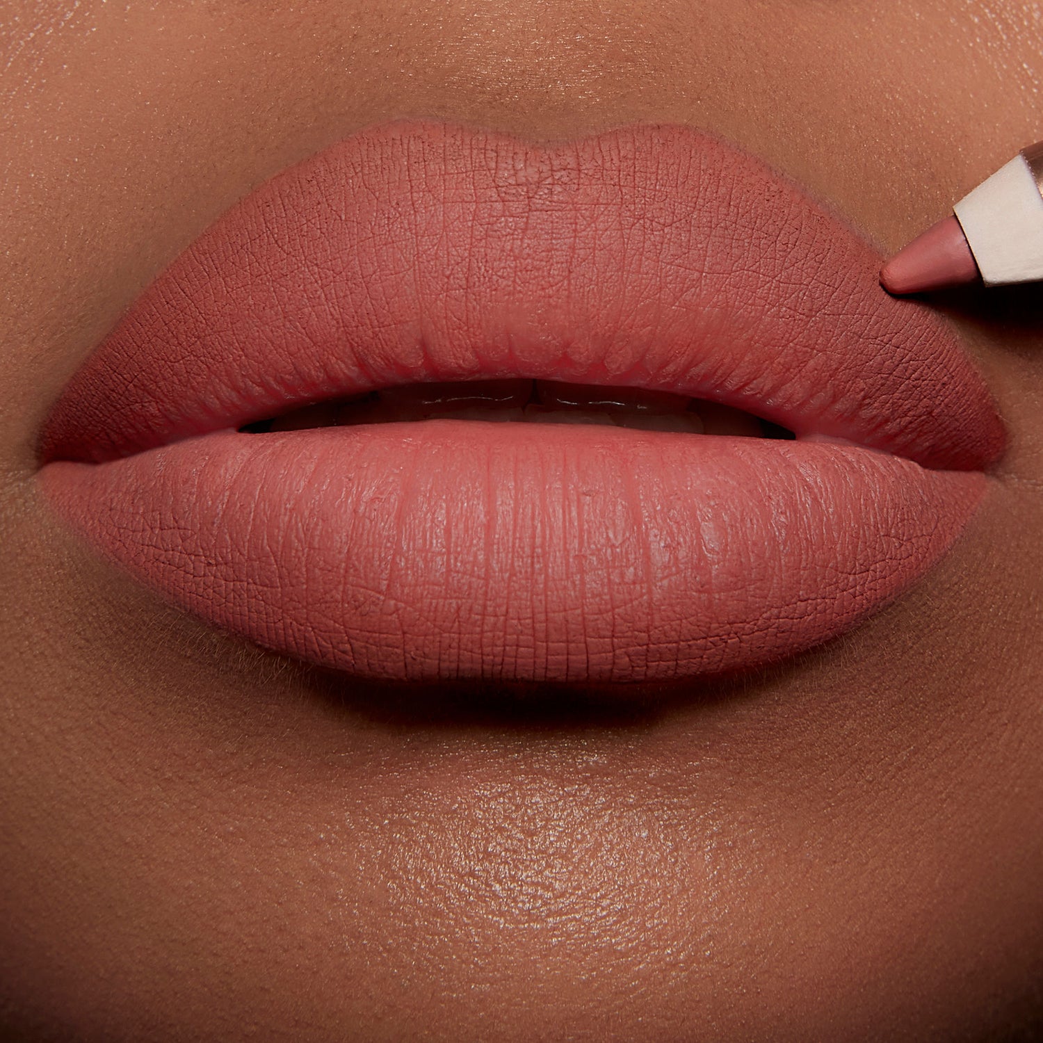 Model image of Charlotte Tilbury Lip Cheat variant: Pink Venus