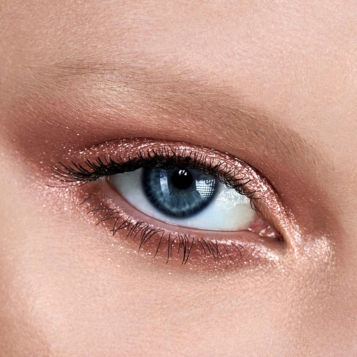 Model image of variant: Reflect