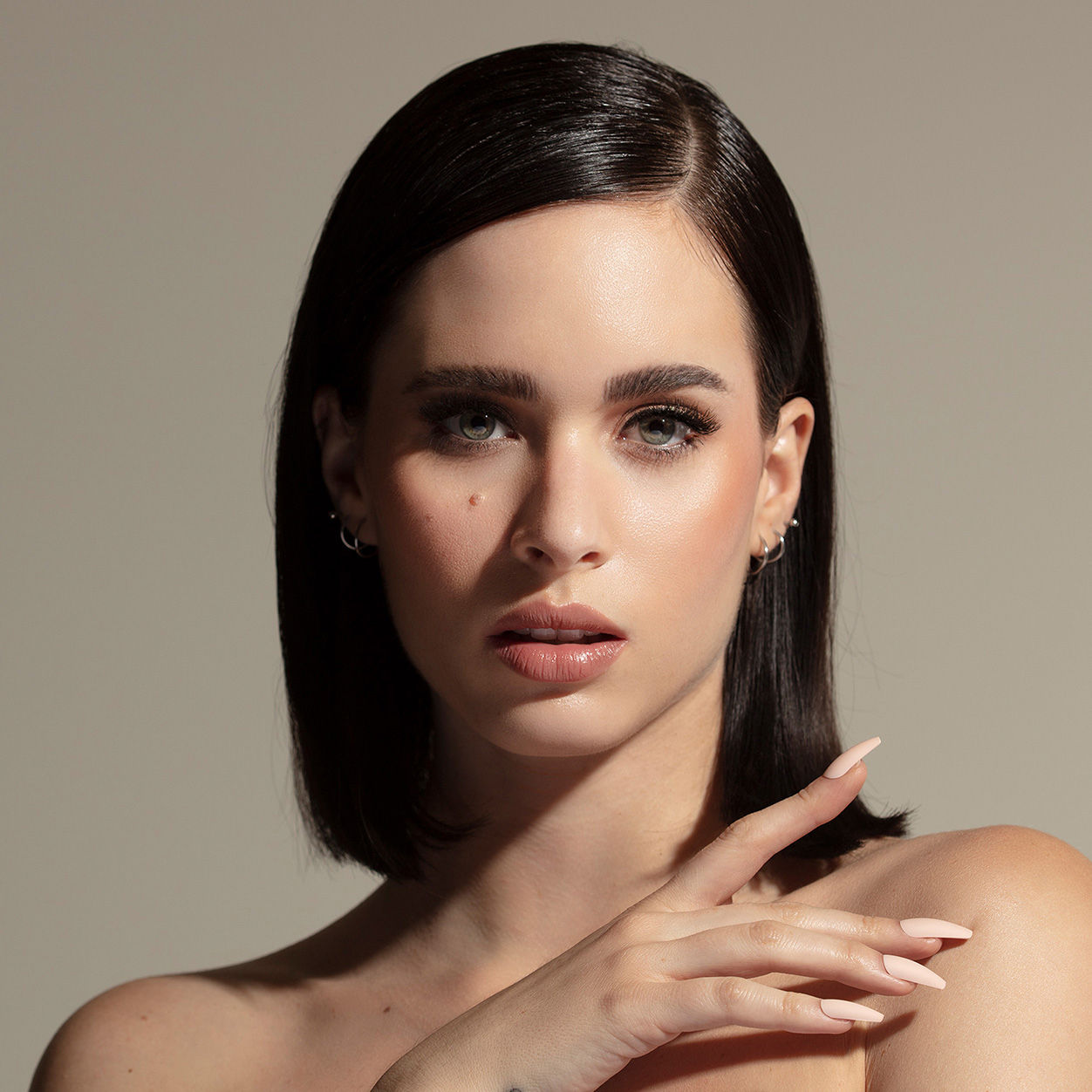 Model image of Valde Gold Storybook variant: Resilience