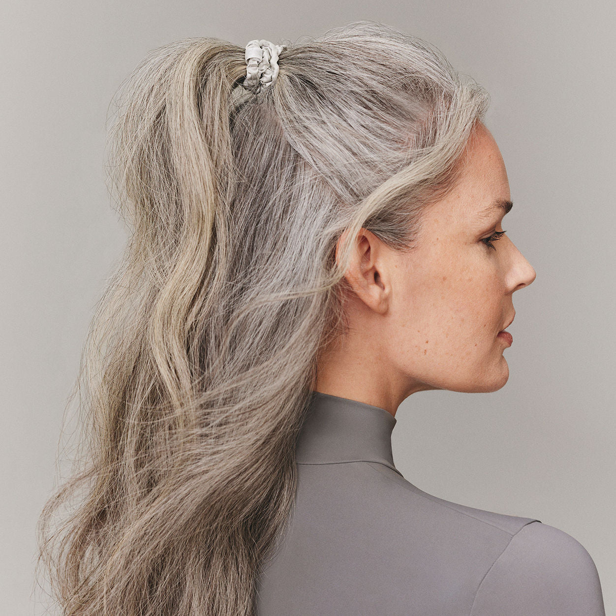 Model image of Slip Skinny Scrunchies variant: Silver