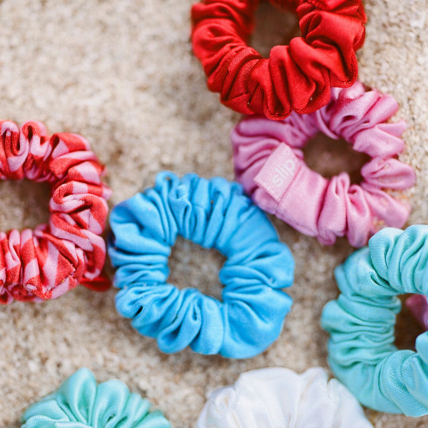 Top-view image of Slip Pure Silk Minnie Scrunchies variant: Sundown (Limited Edition)