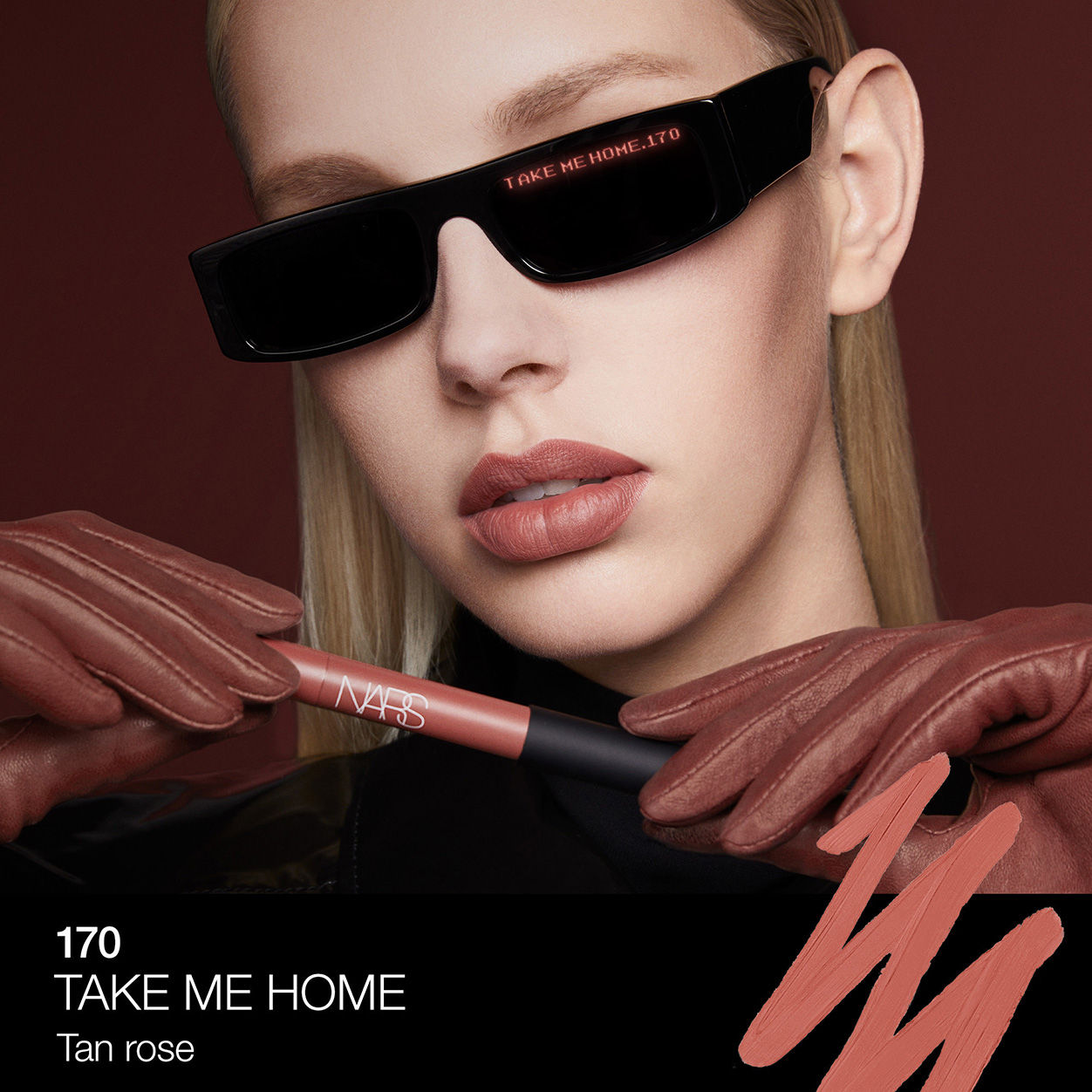 Model image of Nars Powermatte High-Intensity Long-Lasting Lip Pencil variant: Take Me Home