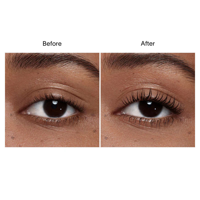 Before and after results of using Hourglass Unlocked Instant Extensions Mascara variant: Ultra Black